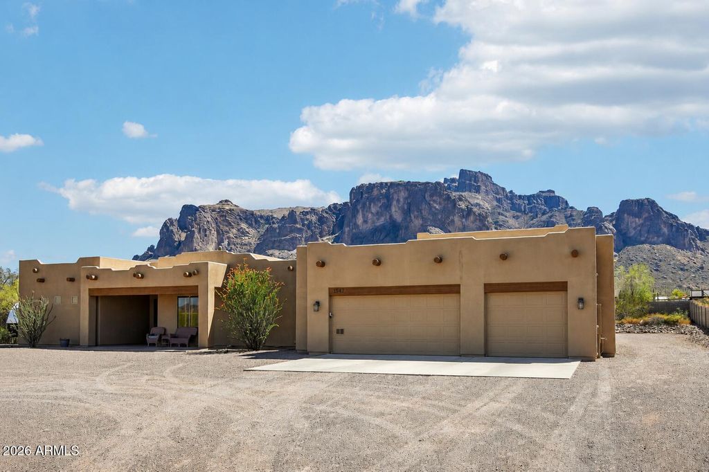 Photo of 1547 N Val Vista Road, Apache Junction, AZ 85119 (MLS # 7026060)