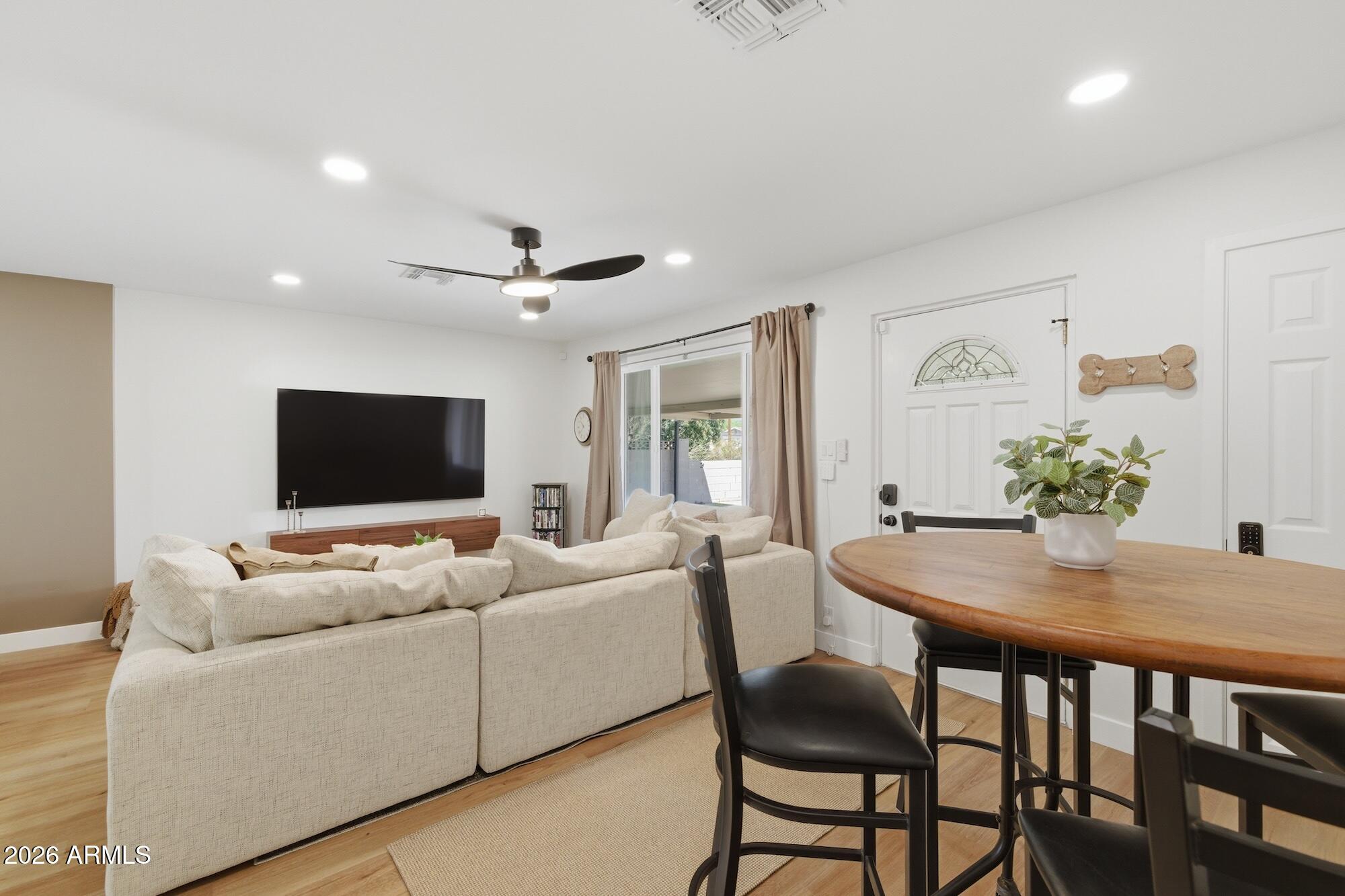 3713 E HARVARD Street