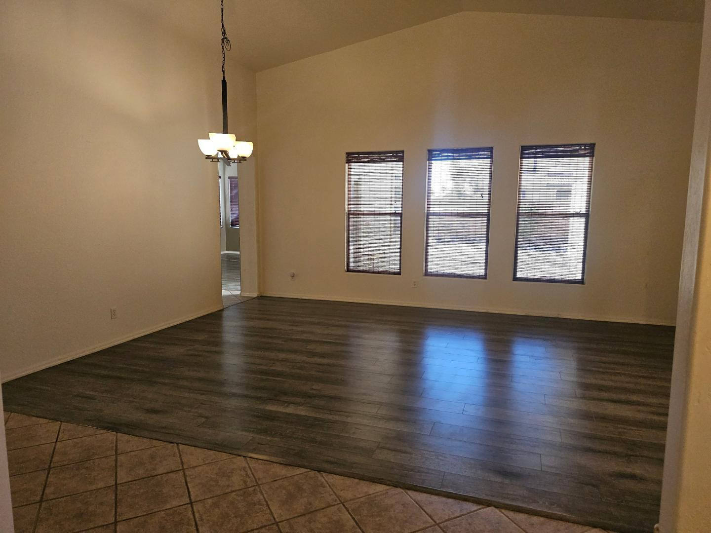 18515 W Caribbean Lane