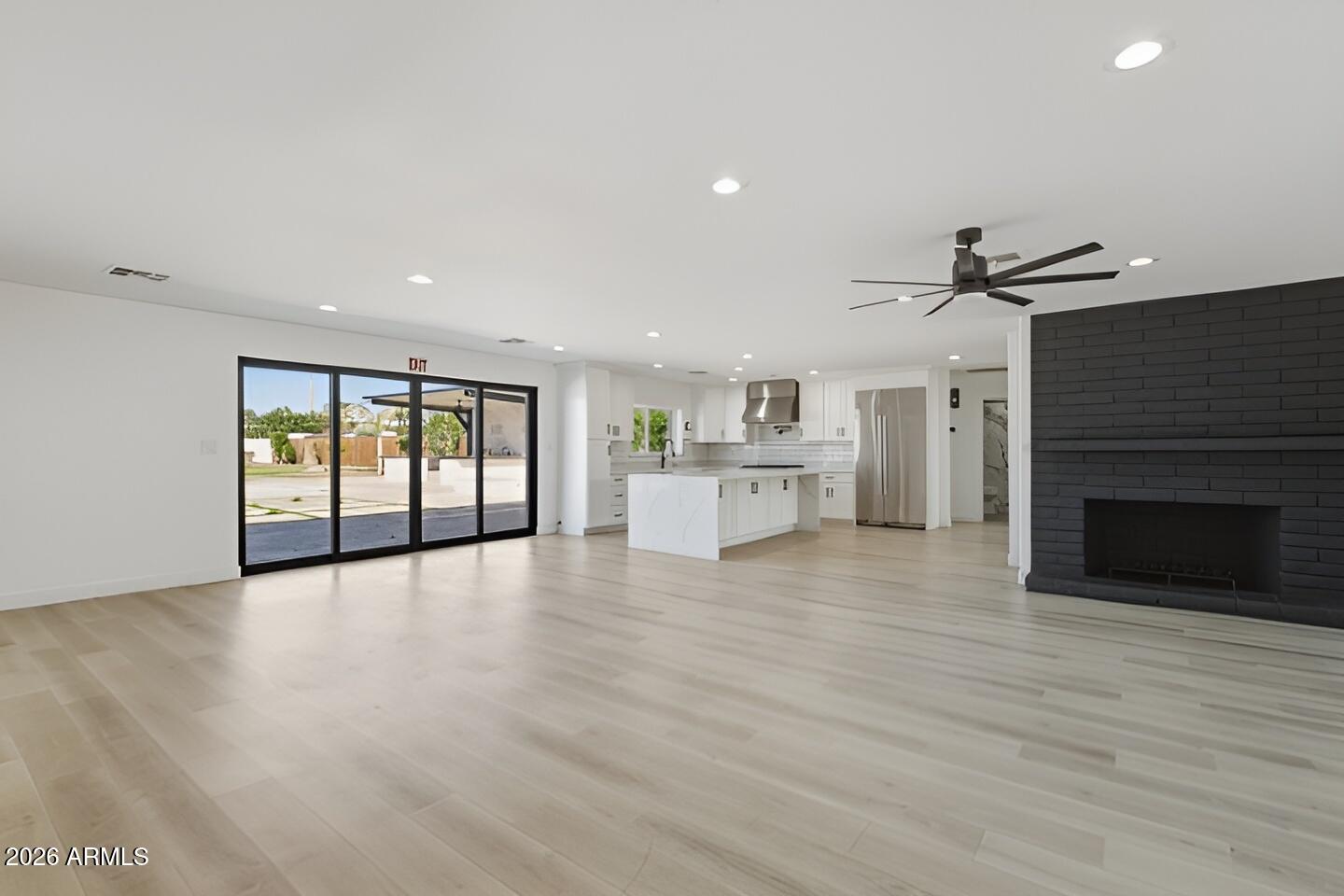 7834 E SWEETWATER Avenue