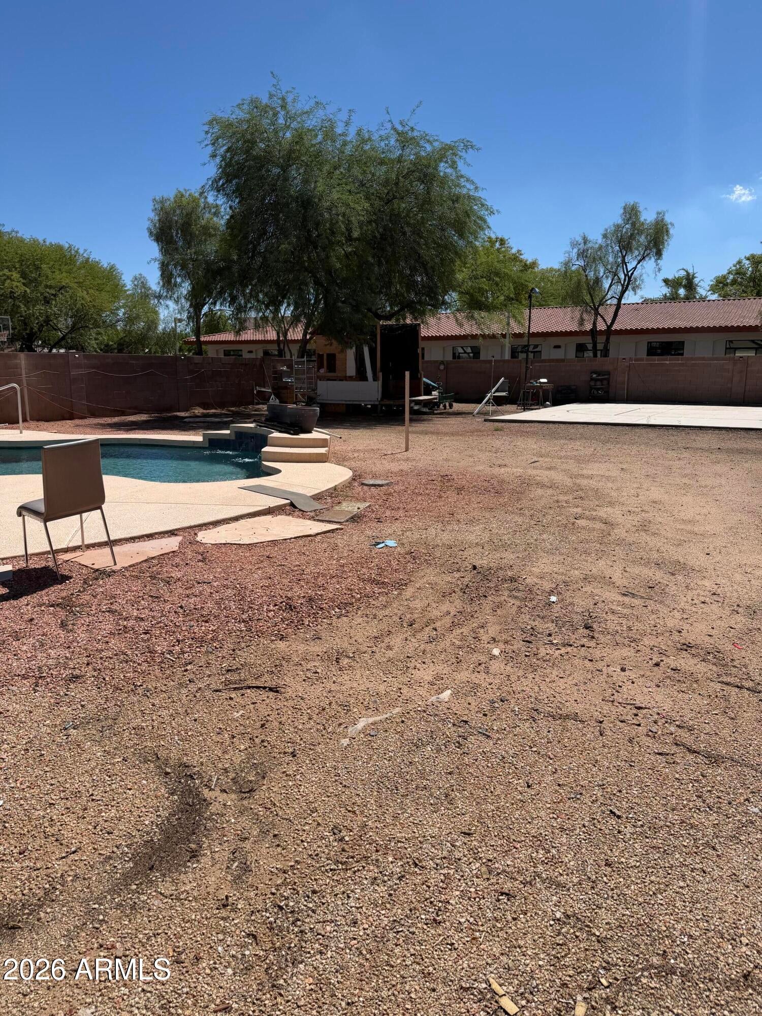 3237 E ROSEMONTE Drive