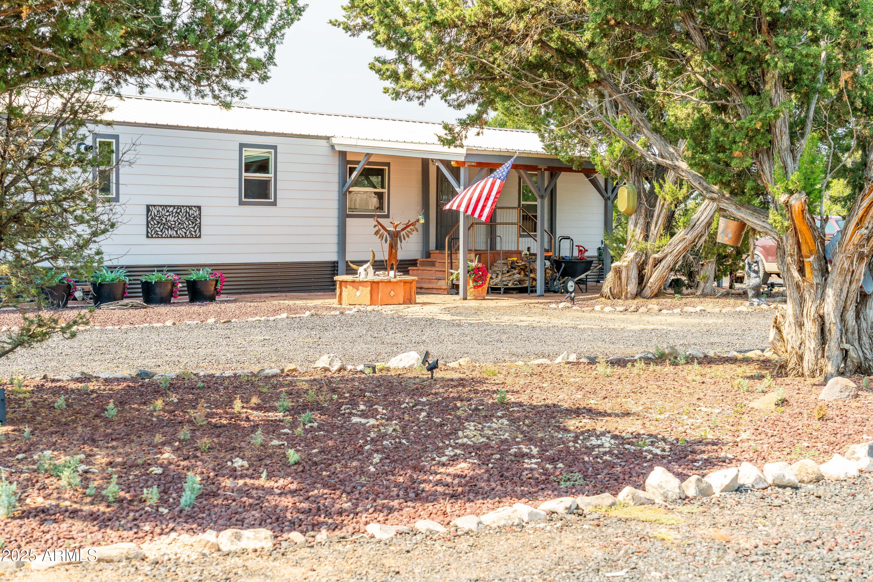 42897 N Pickett Corral Road