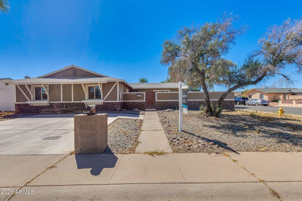 Photo of 4415 E Chambers Street, Phoenix, AZ 85040 (MLS # 6999650)