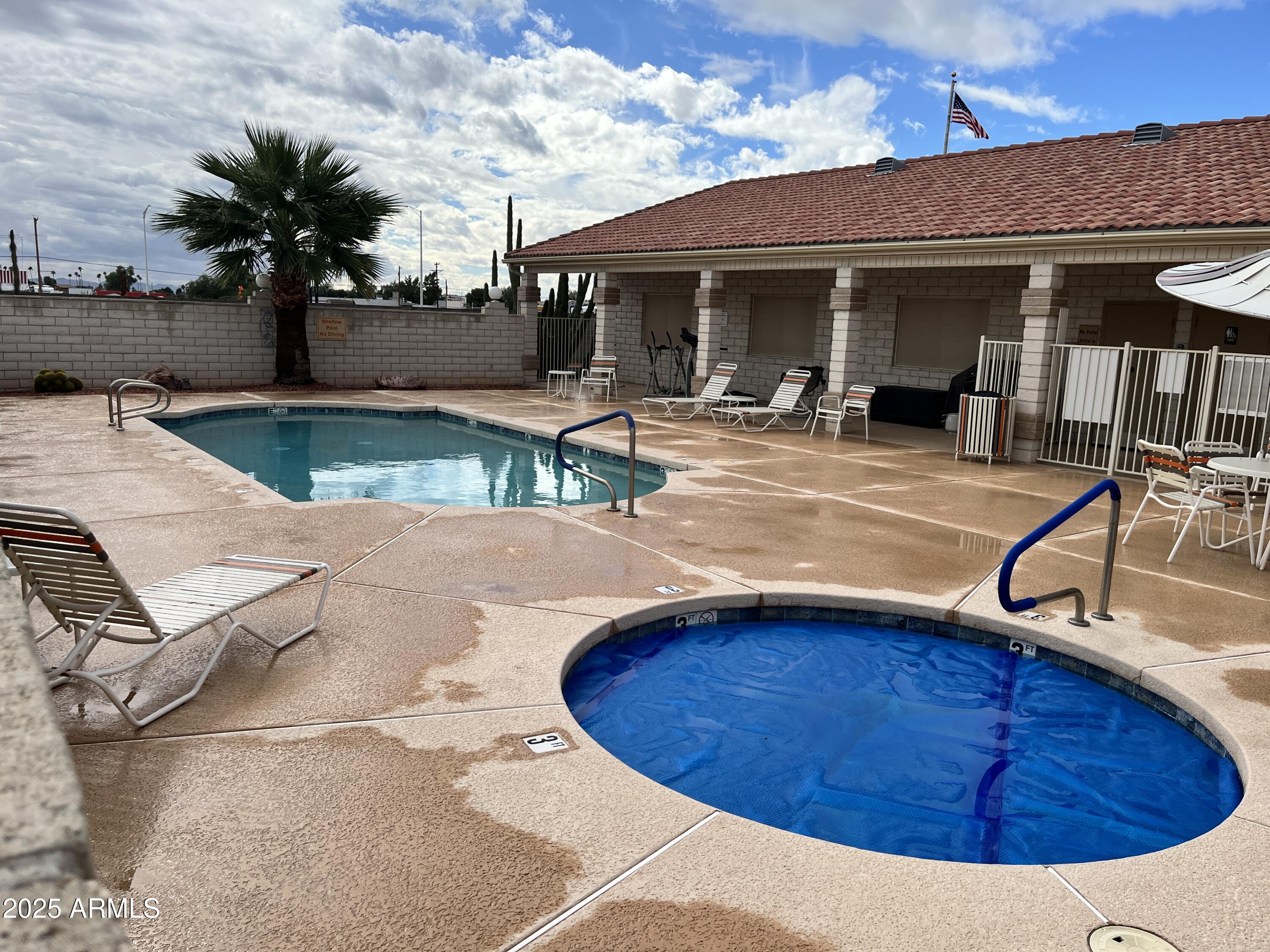 Santa Fe Trails - Residential