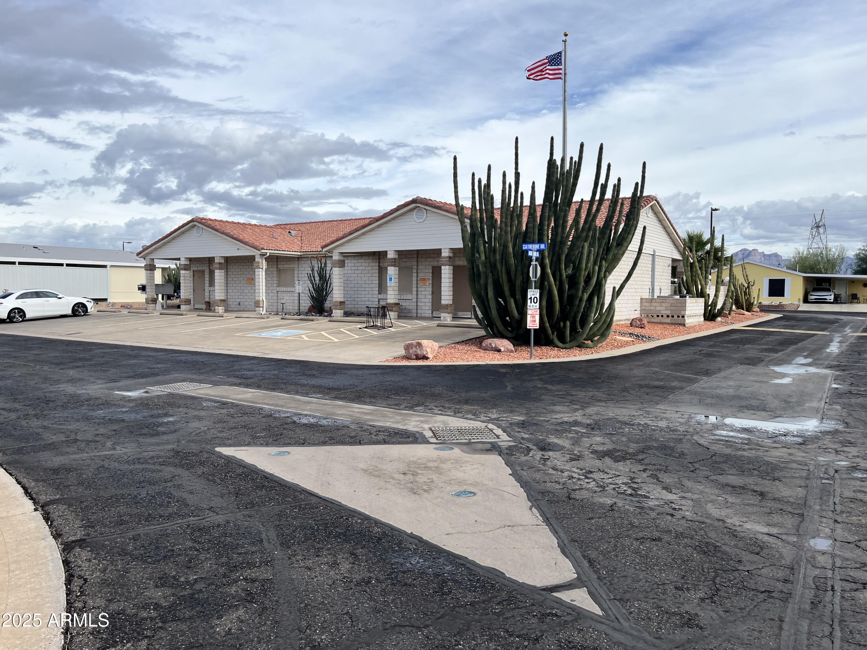 Santa Fe Trails - Residential