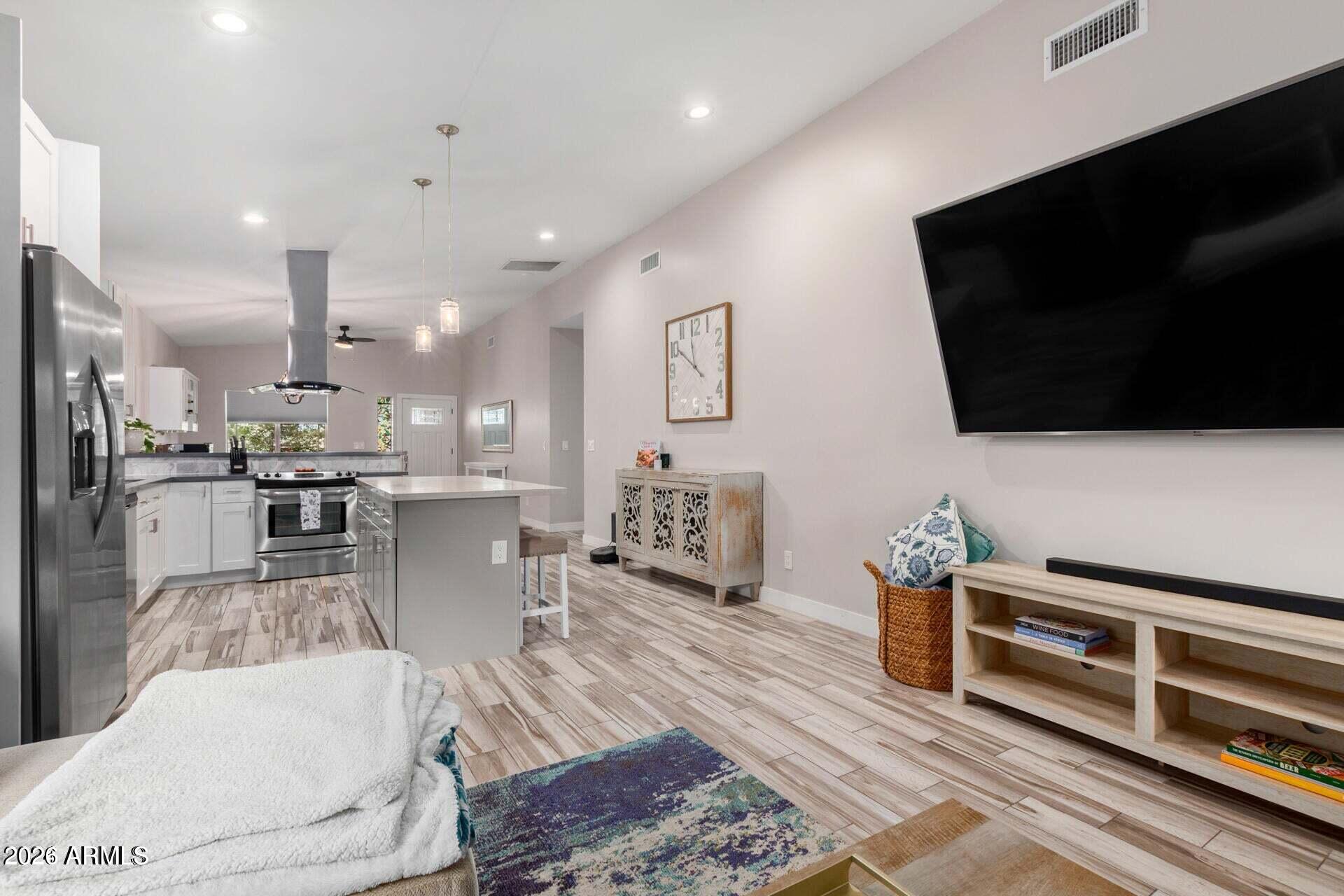 2647 E CONTENTION MINE Road