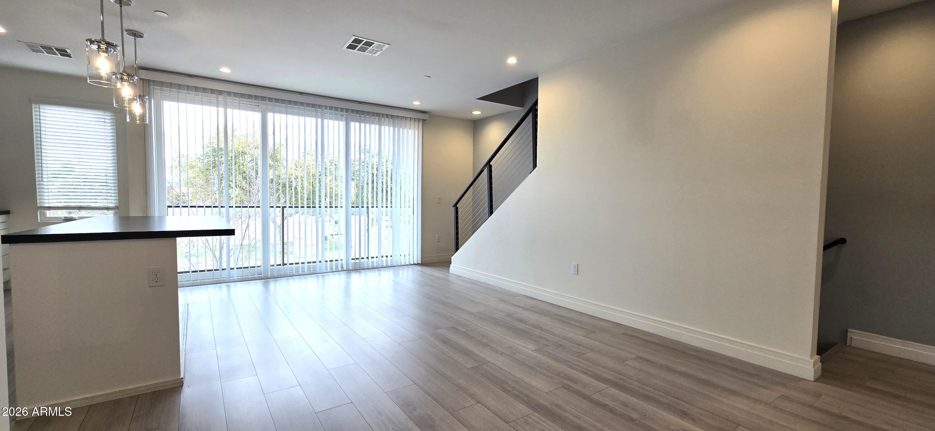 506 S HARDY Drive 1007