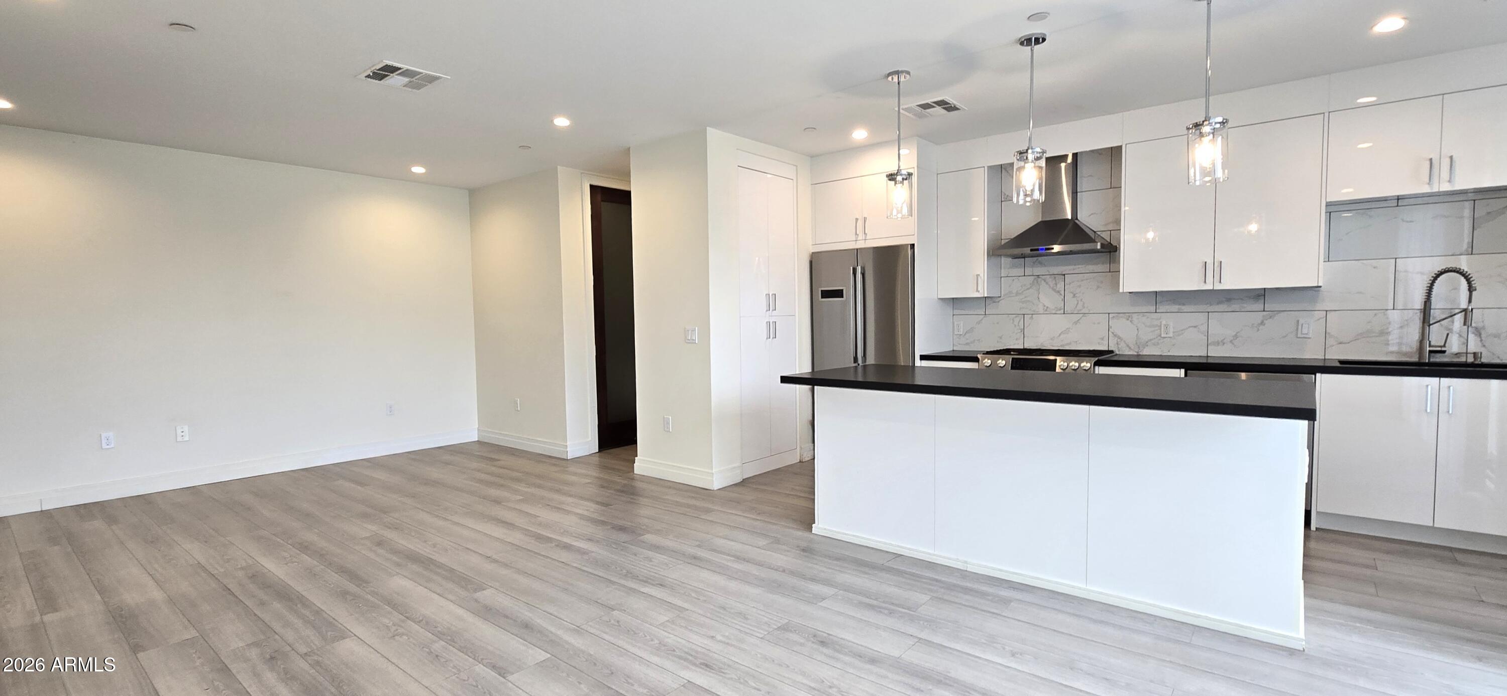 506 S Hardy Drive Apt 1007