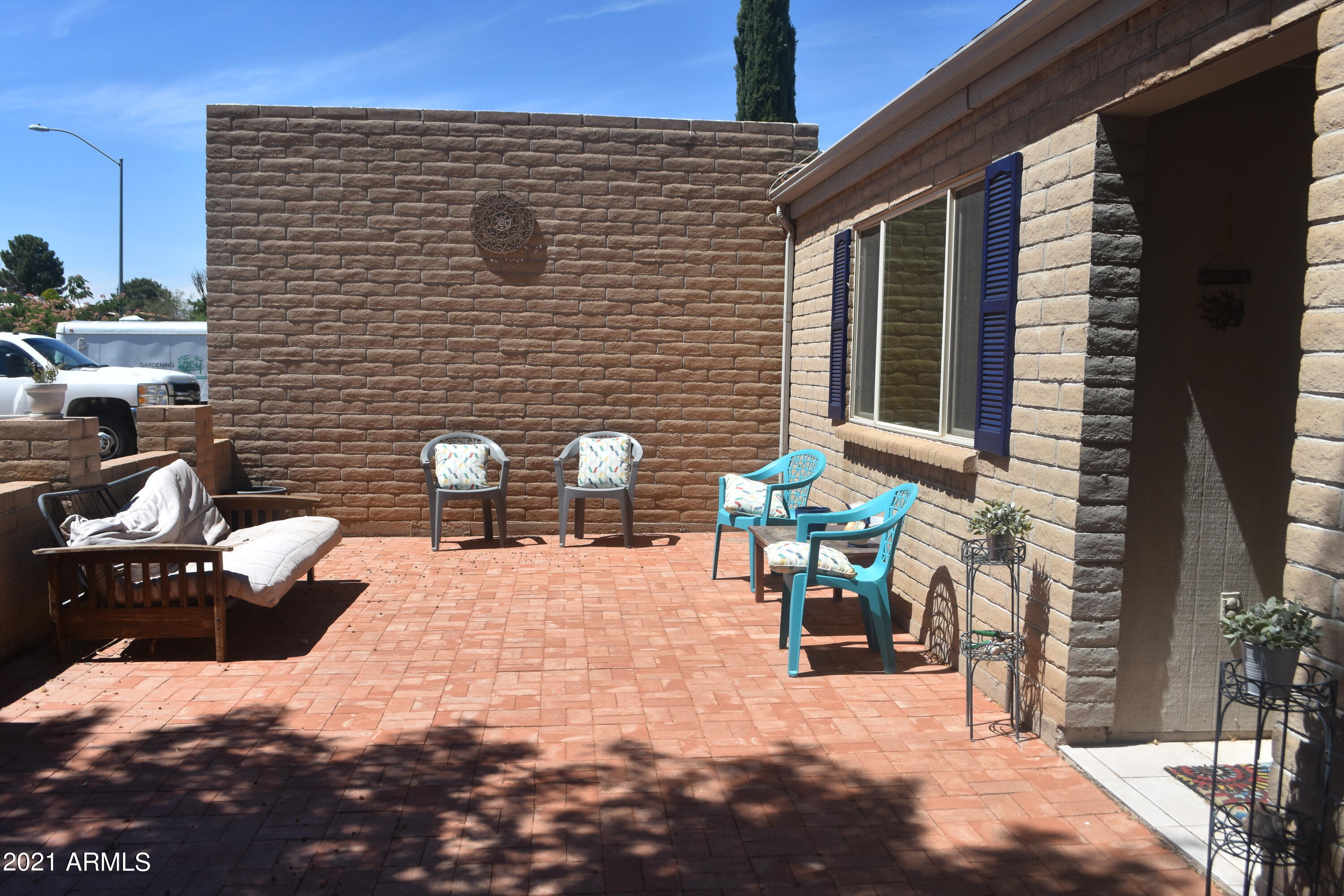 TOWN & COUNTRY ESTATES UNIT 6 - Residential