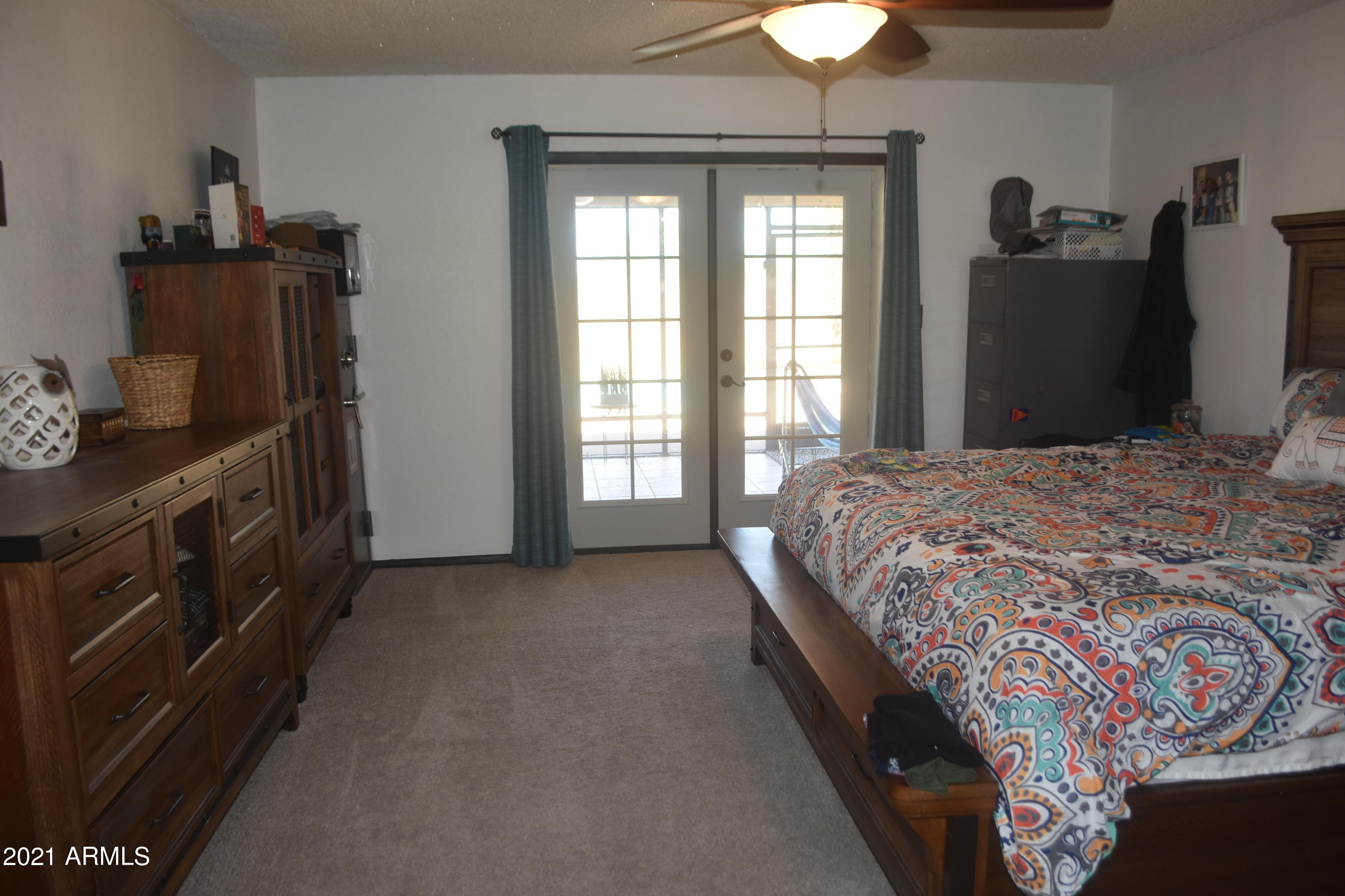 TOWN & COUNTRY ESTATES UNIT 6 - Residential