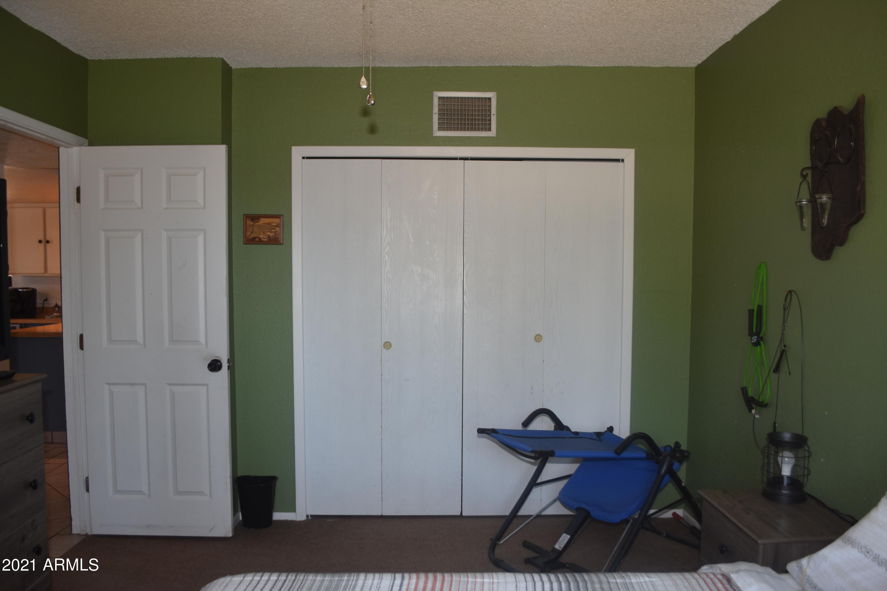 TOWN & COUNTRY ESTATES UNIT 6 - Residential
