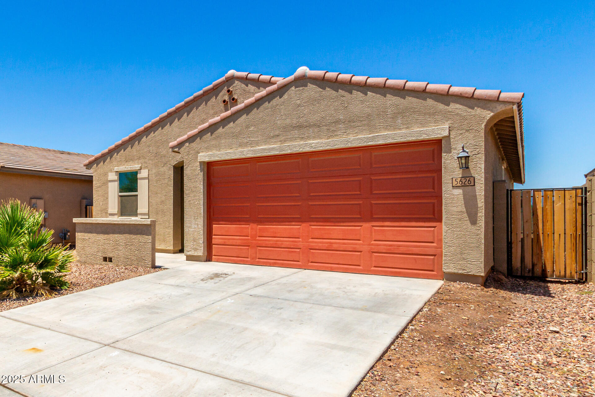 5626 W RAINWATER Drive