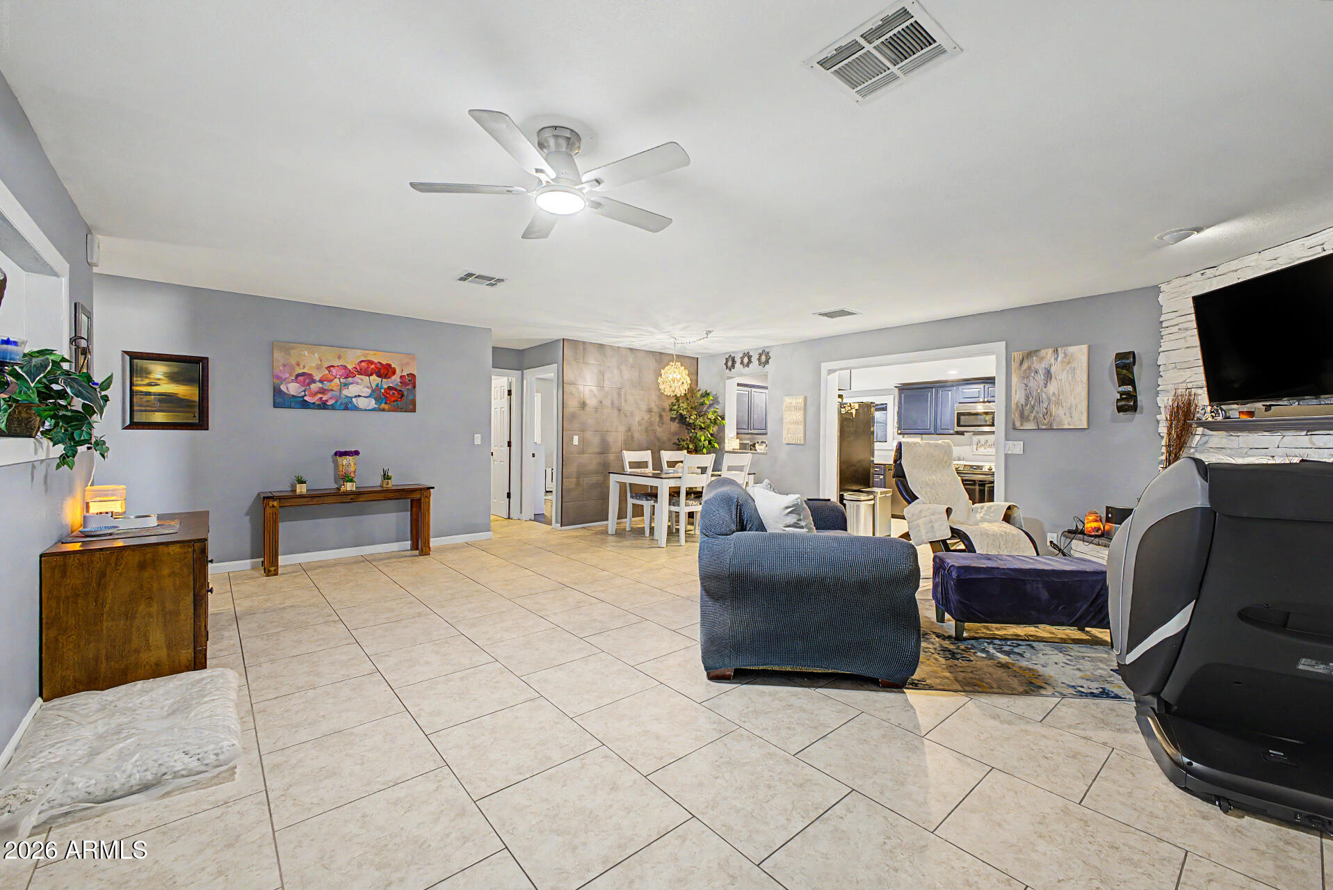 722 N KACHINA --