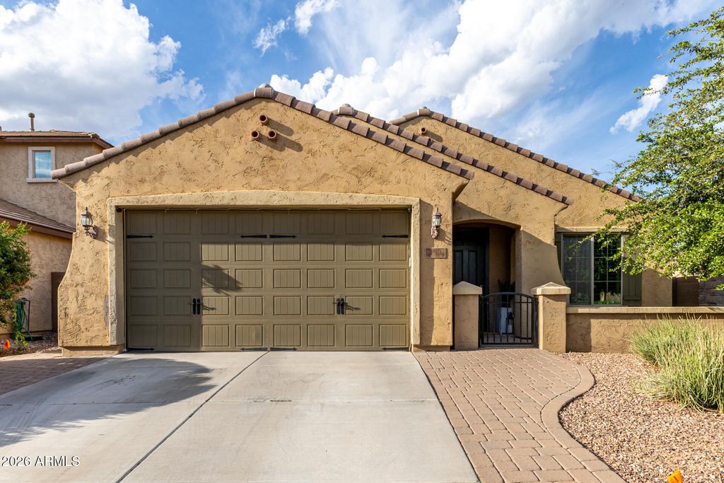 Photo of 152 W Rosemary Drive, Chandler, AZ 85248 (MLS # 7007054)