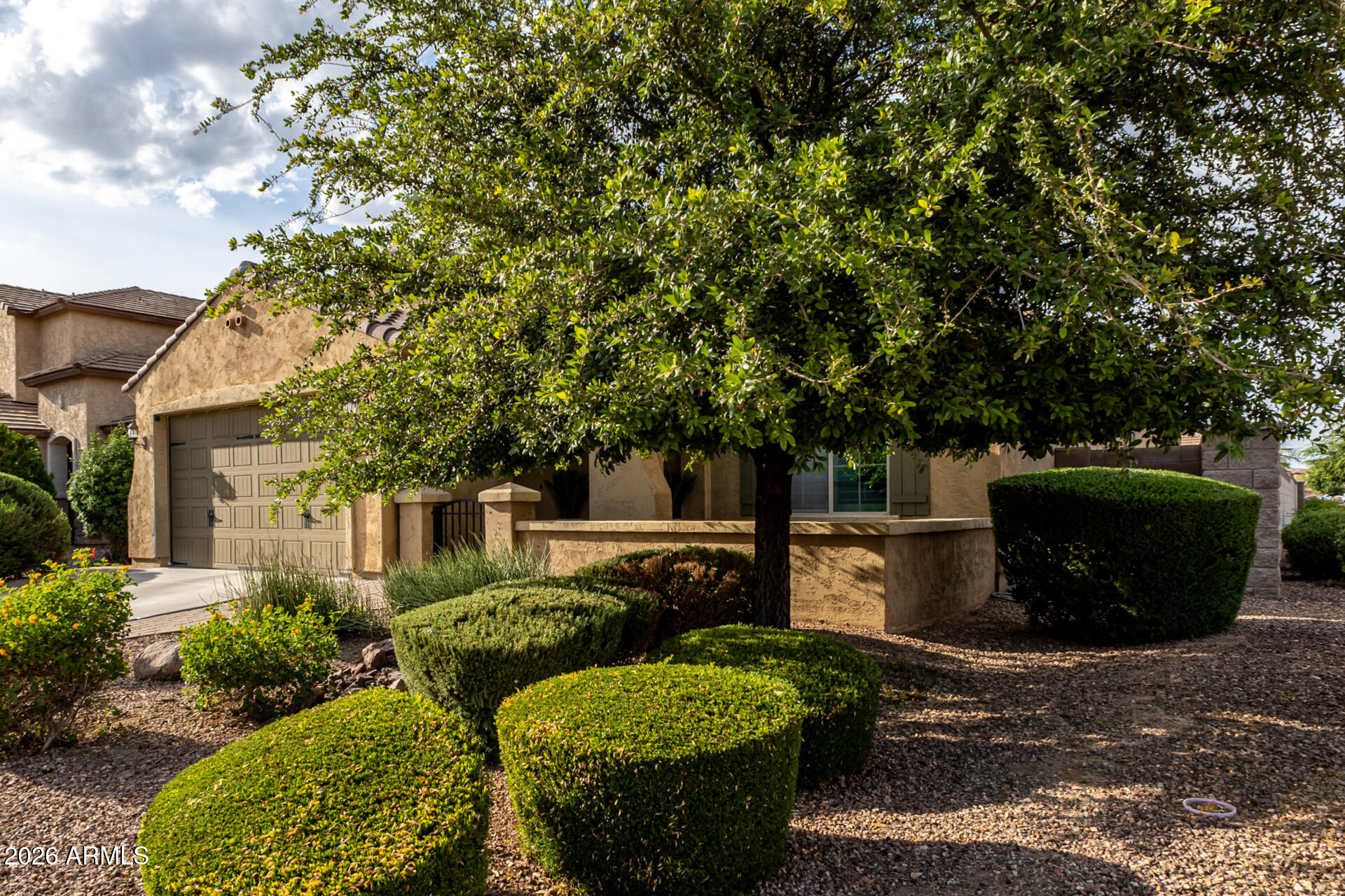 152 W ROSEMARY Drive