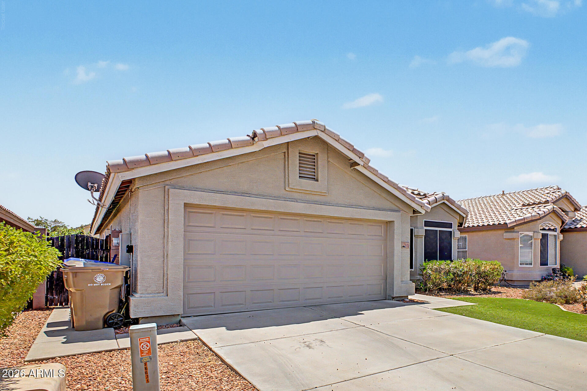 8621 W DAVIS Road