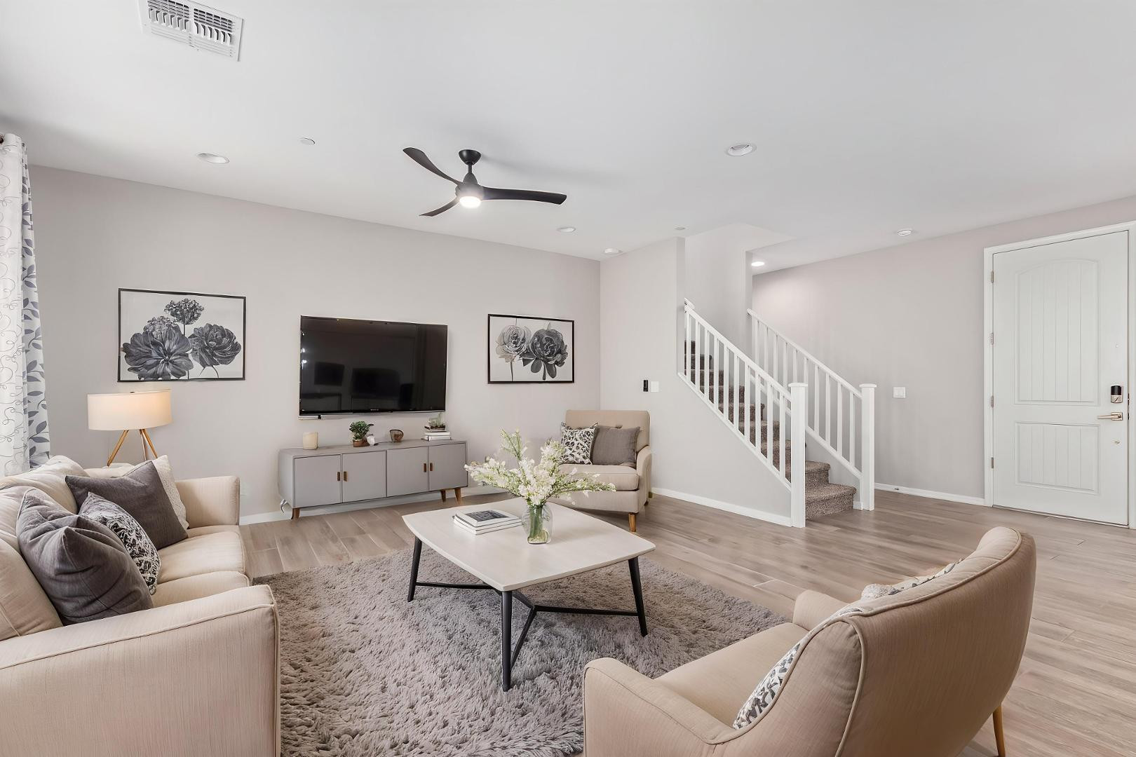 1667 S Wallrade Lane