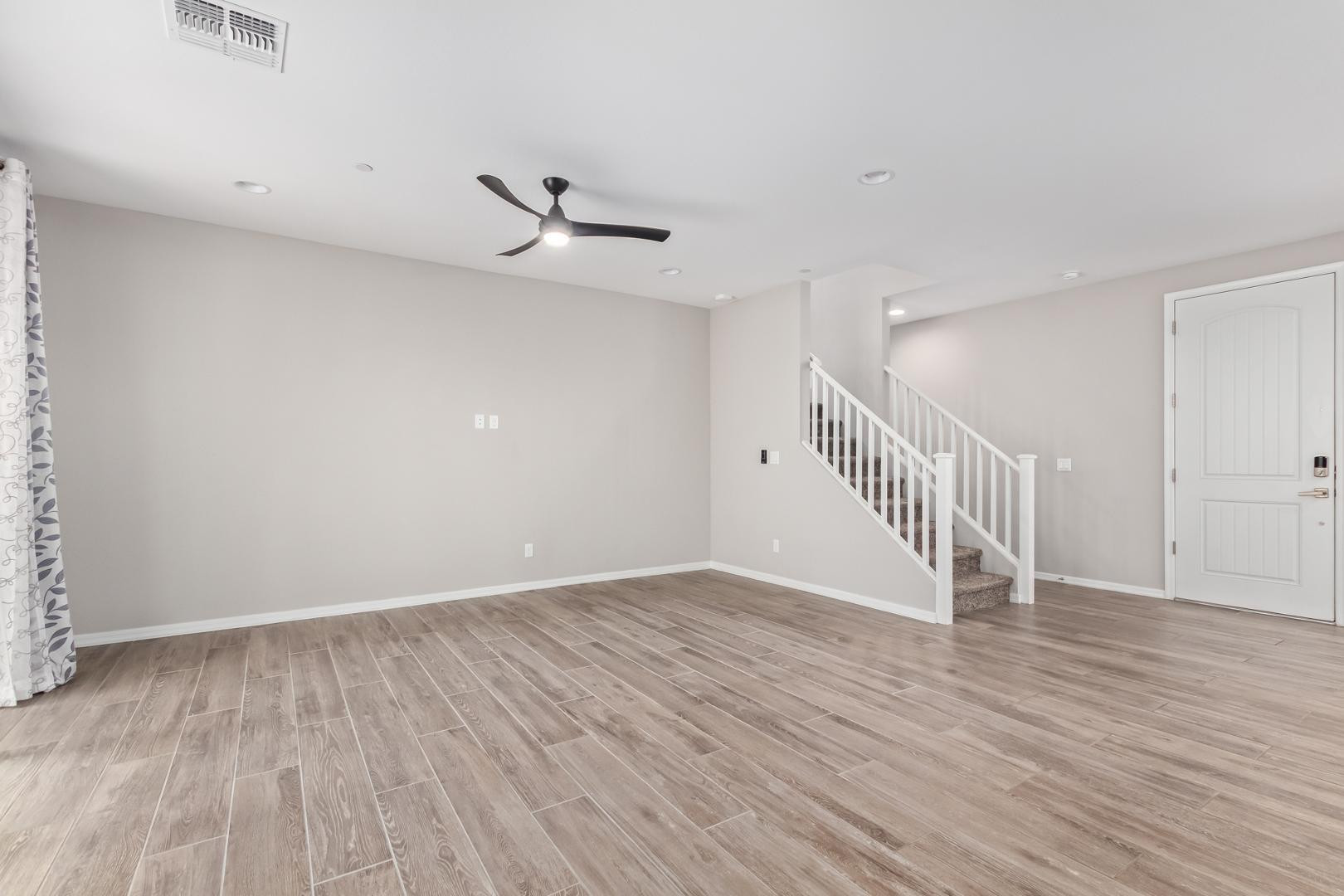 1667 S Wallrade Lane