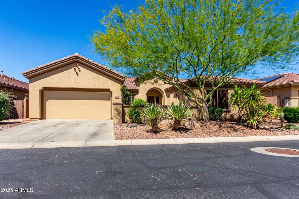 Photo of 40816 N Harbour Town Way, Anthem, AZ 85086 (MLS # 6844176)