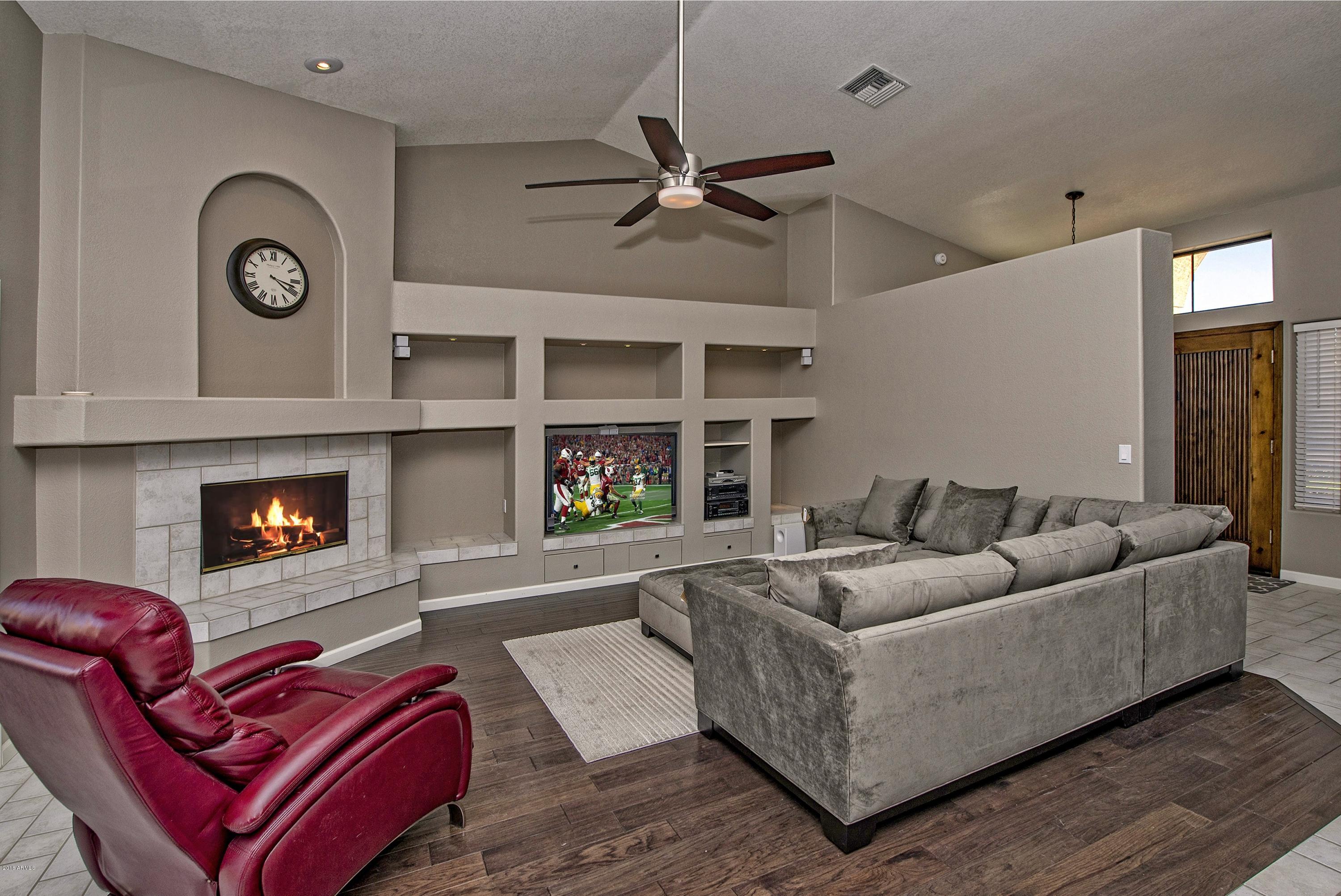 4548 W Mariposa Grande Lane