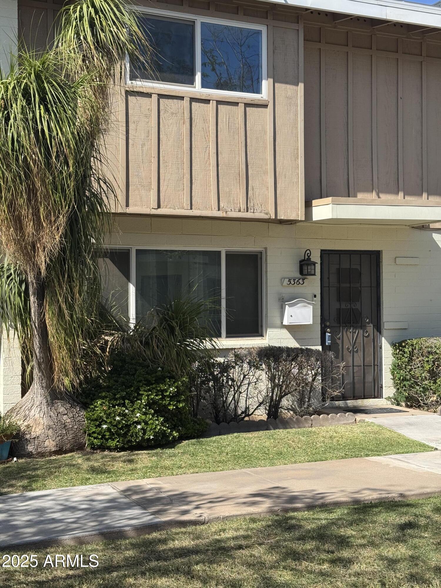 5363 N Black Canyon Highway