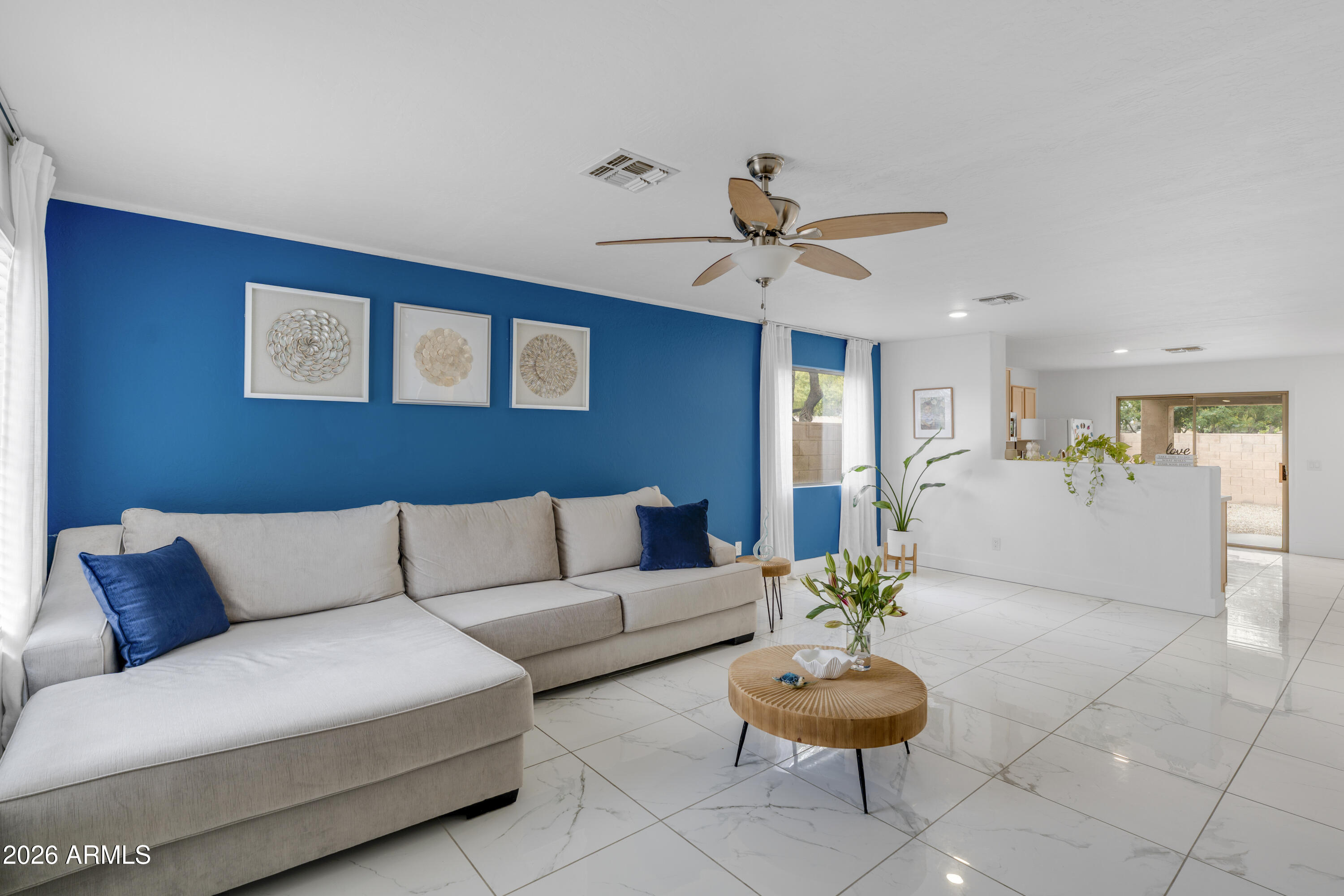 30052 N SUNRAY Drive