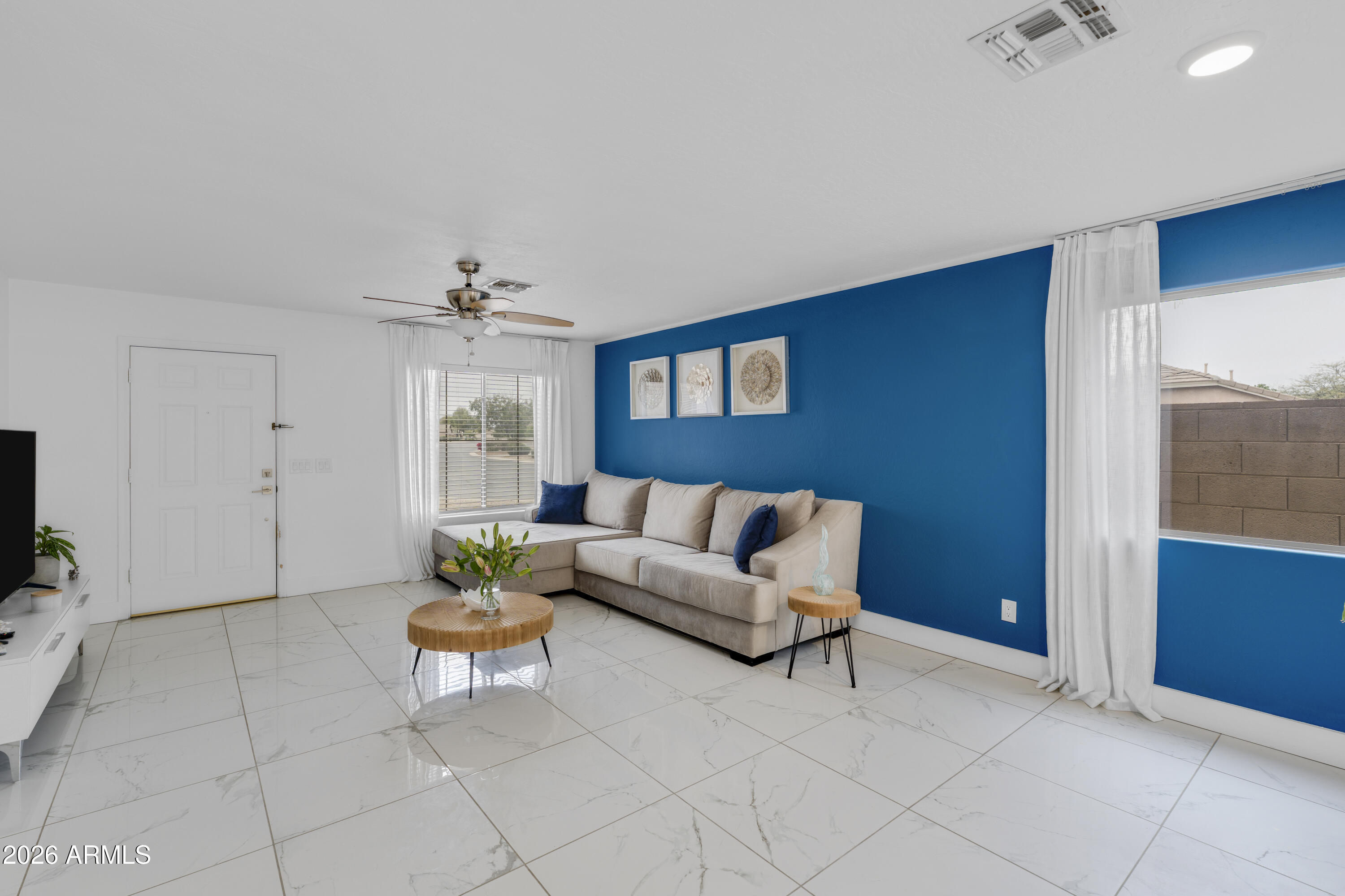 30052 N SUNRAY Drive