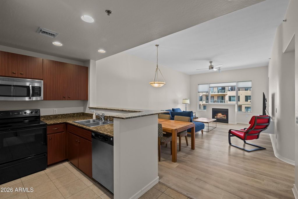 Photo of 16 W Encanto Boulevard #417, Phoenix, AZ 85003 (MLS # 7016212)