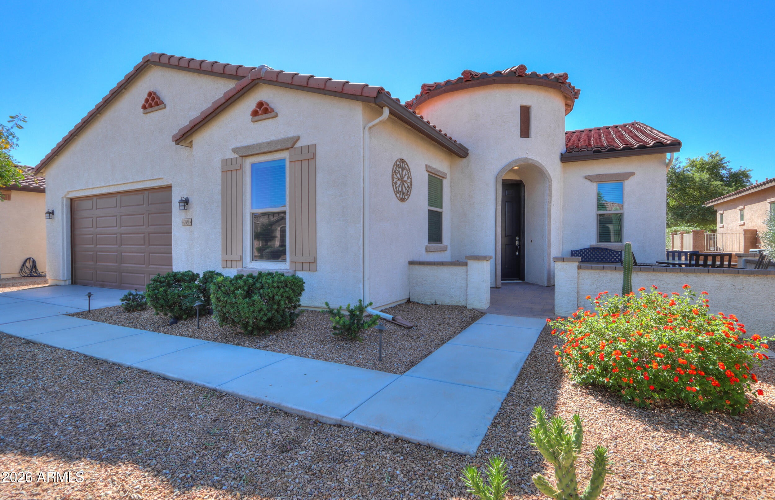 2627 E MARCOS Drive