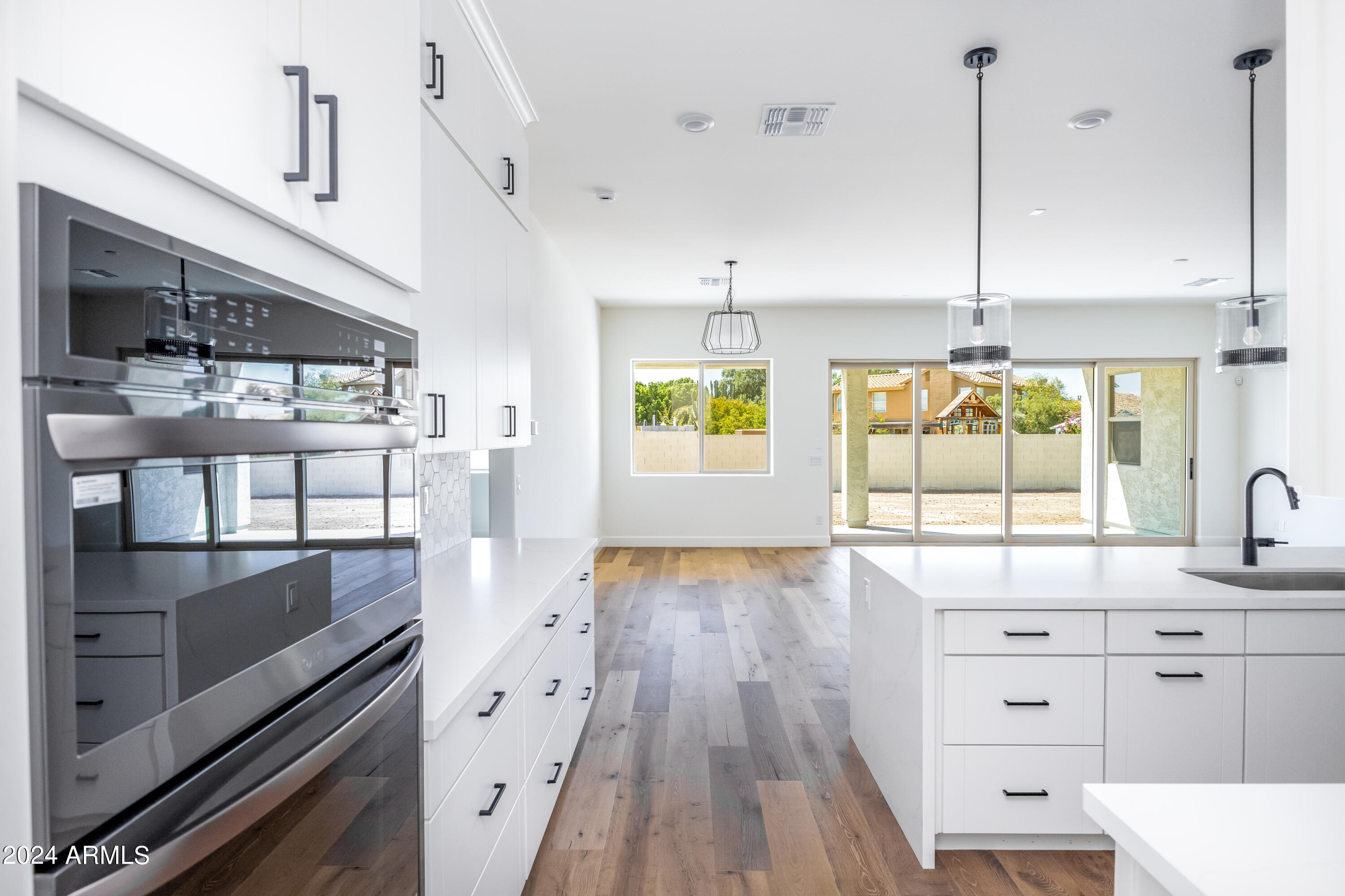 7583 W GELDING Drive