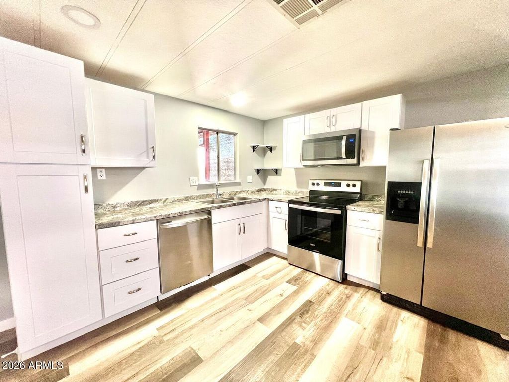 Photo of 10201 N 99th Avenue #38A, Peoria, AZ 85345 (MLS # 6995206)