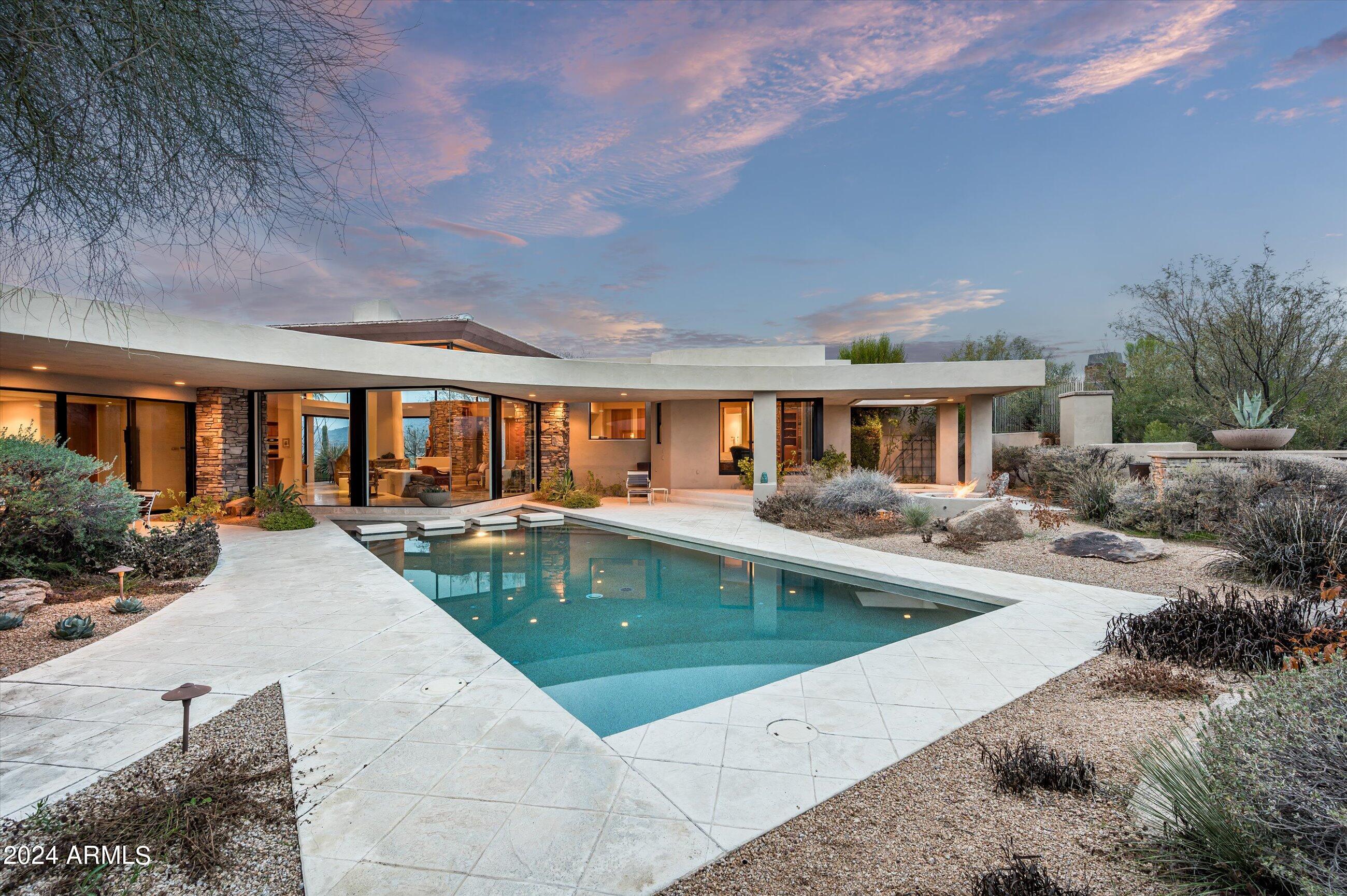 DESERT MOUNTAIN - Residential