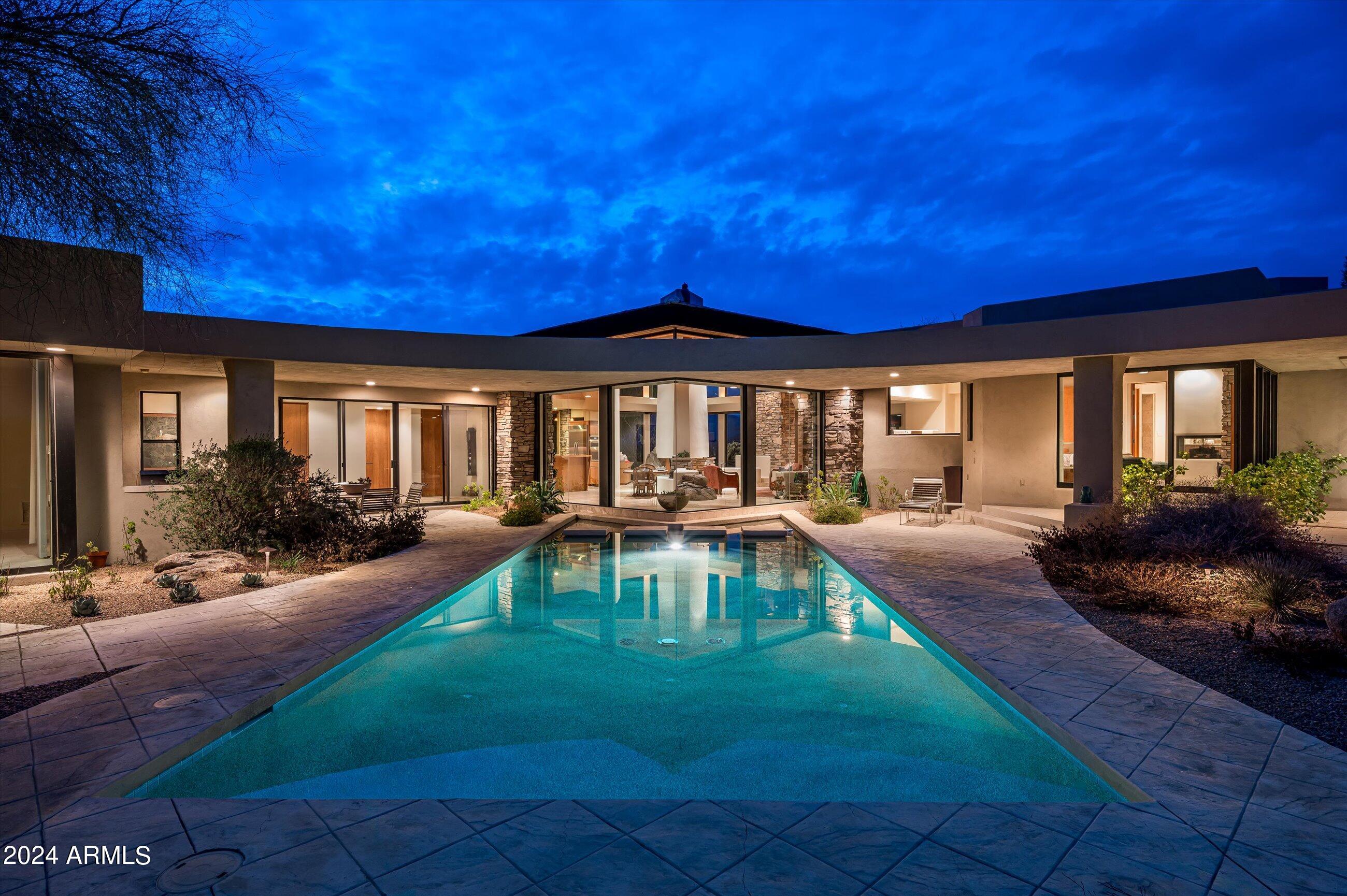 DESERT MOUNTAIN - Residential