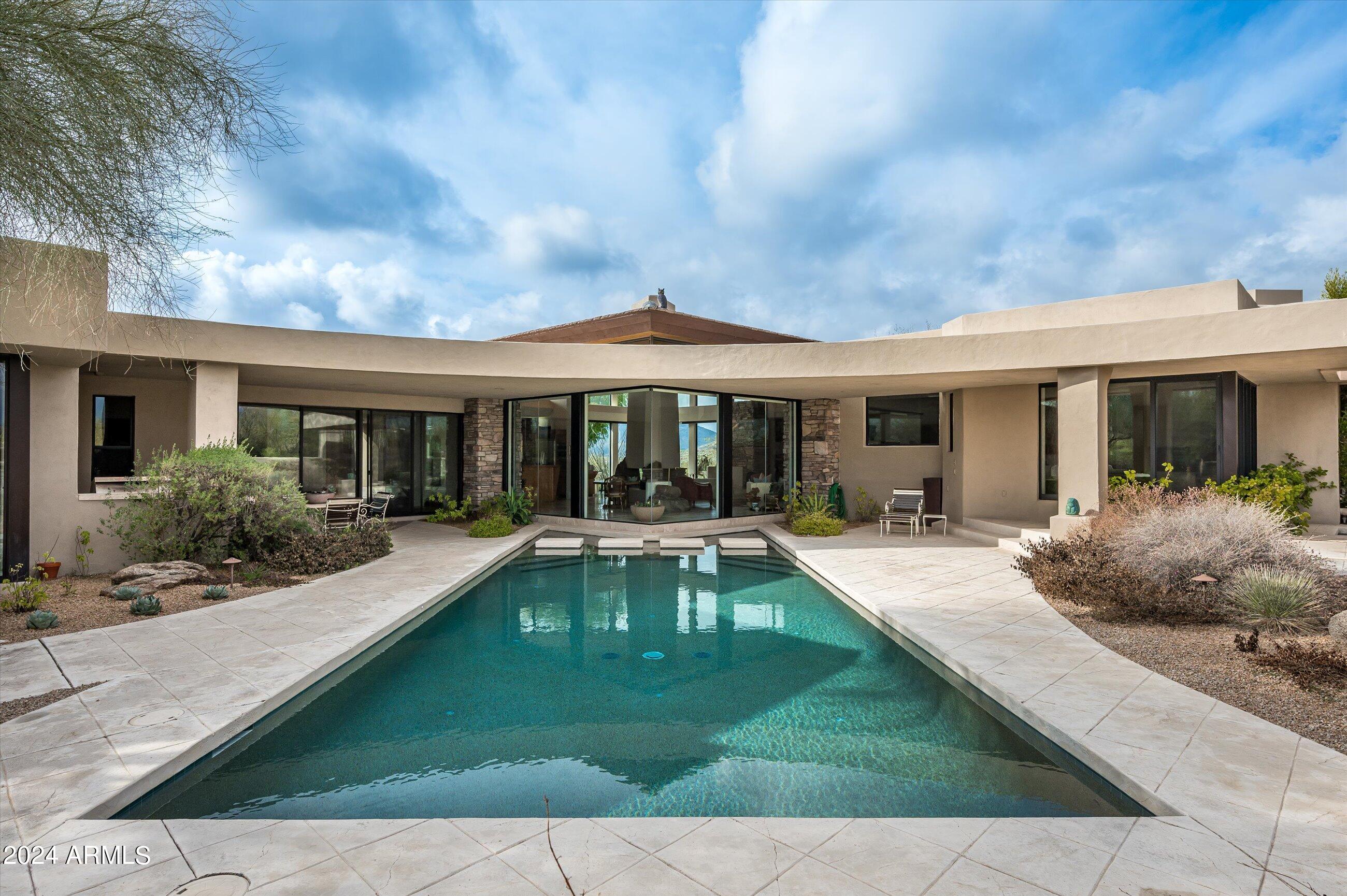 DESERT MOUNTAIN - Residential