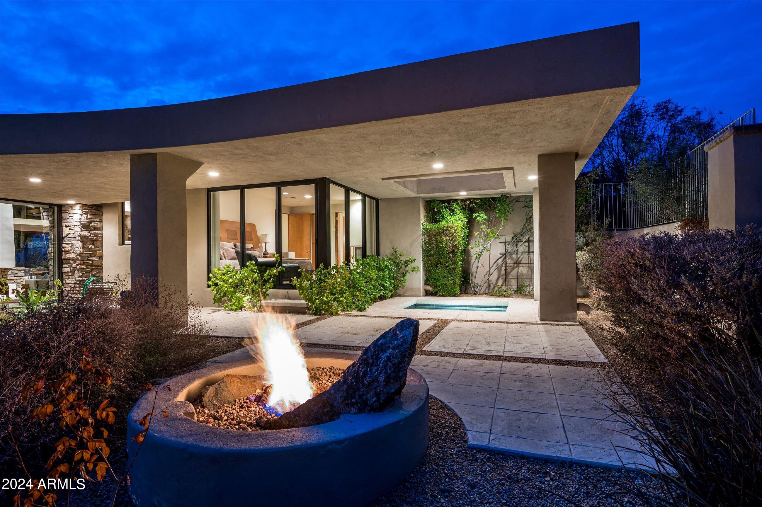 DESERT MOUNTAIN - Residential
