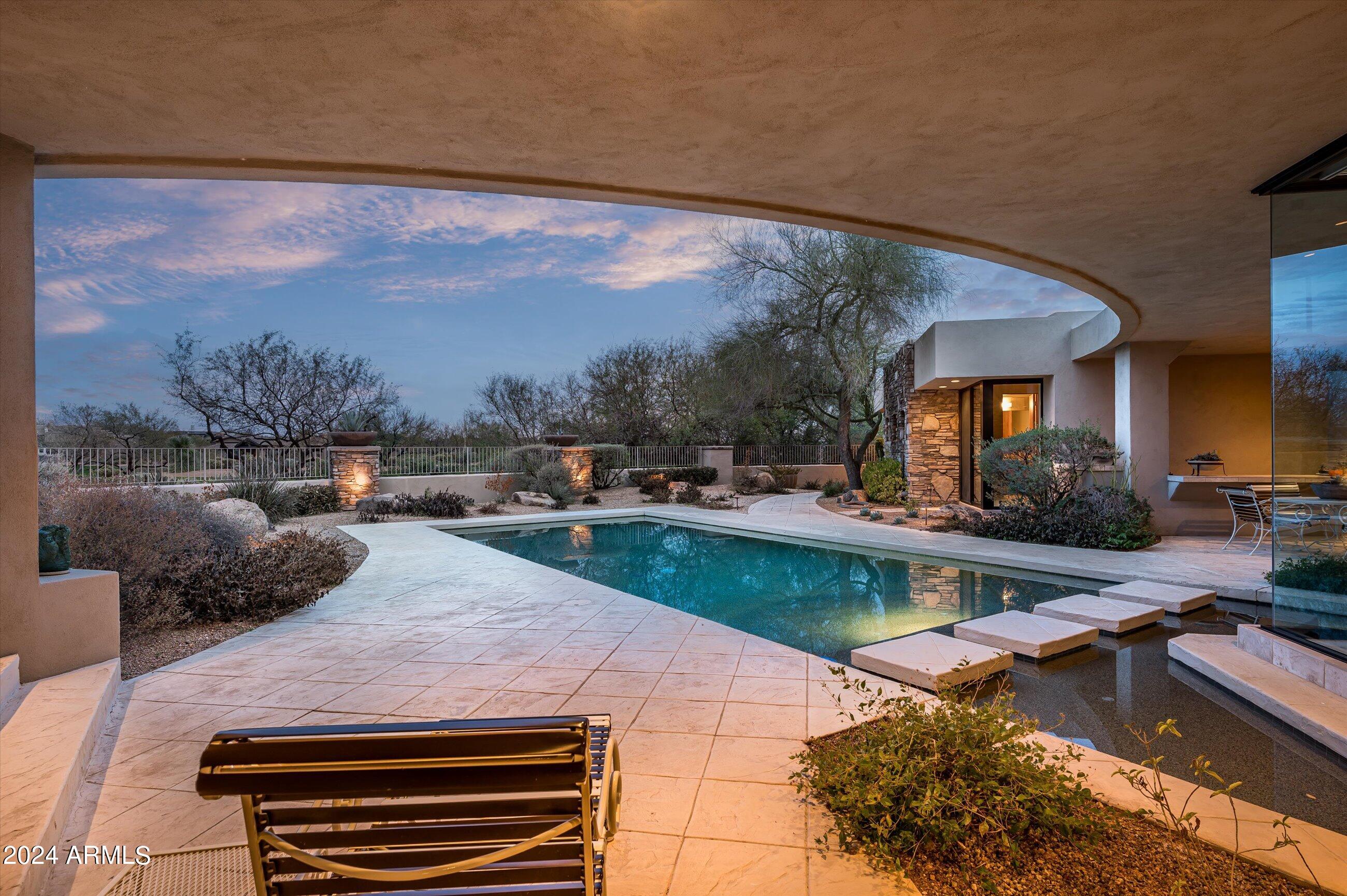 DESERT MOUNTAIN - Residential