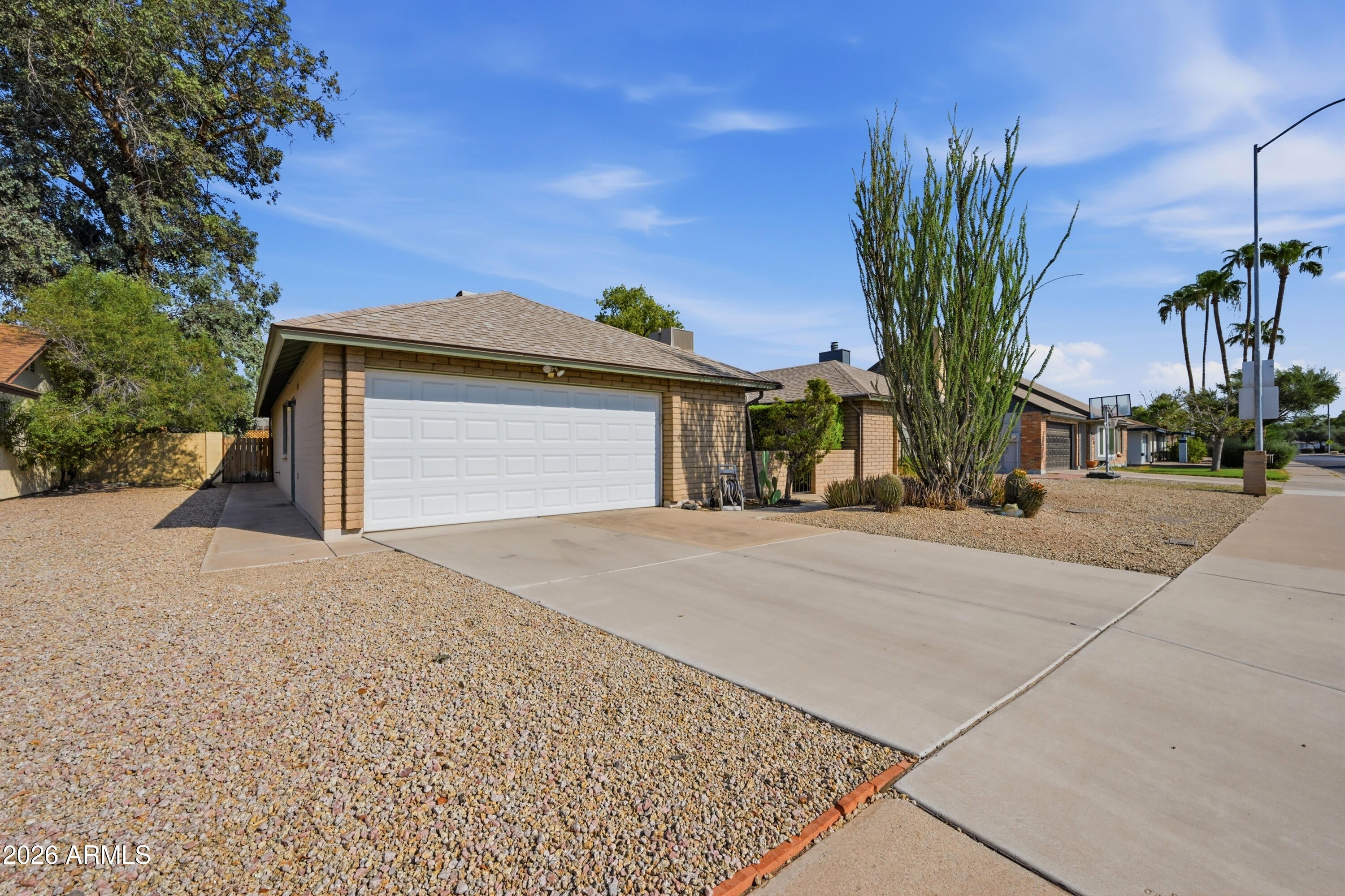 2566 S PATTERSON --