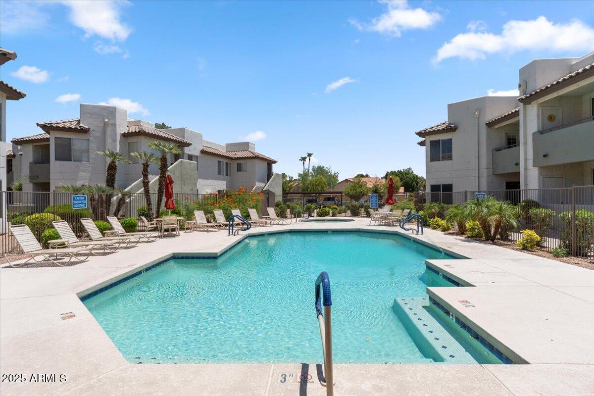 1825 W RAY Road 1132