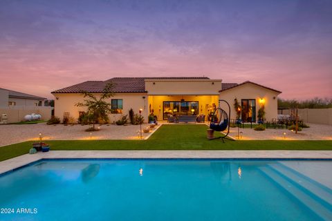 A home in Cave Creek