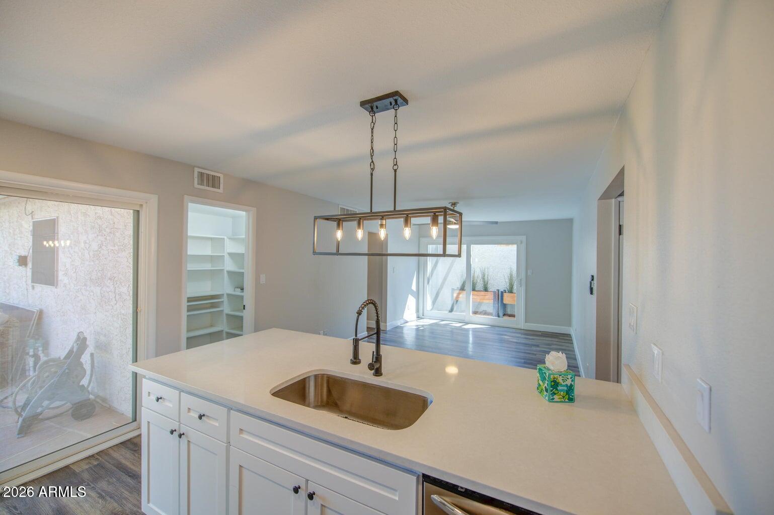 AHWATUKEE RT-2 AMD - Residential