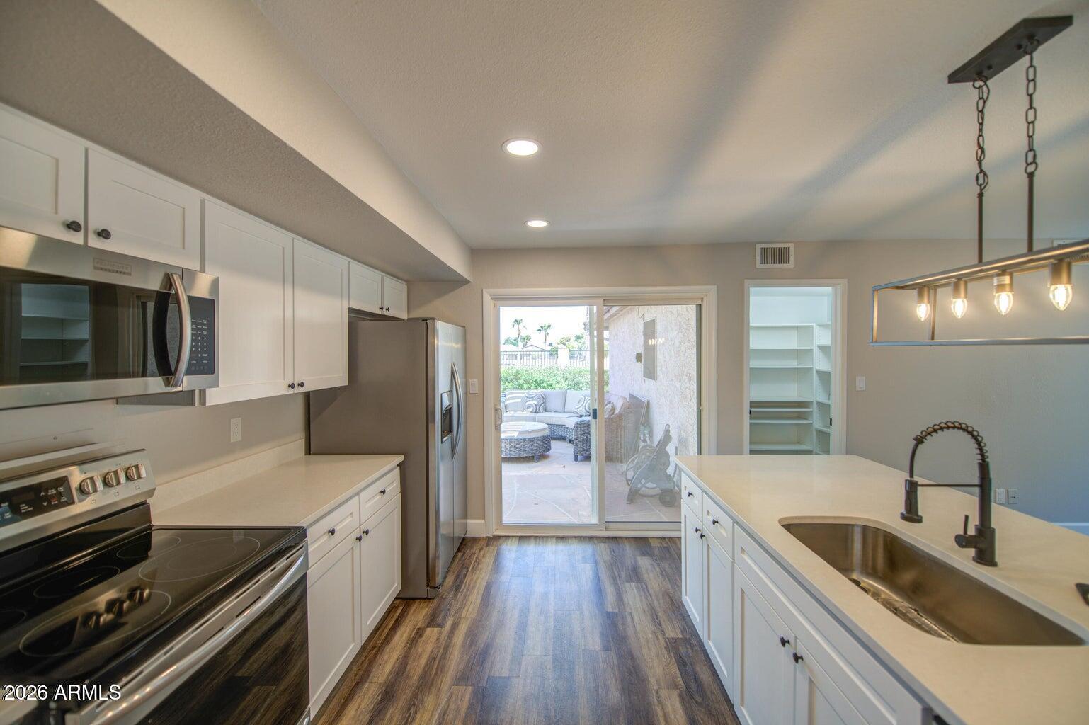 AHWATUKEE RT-2 AMD - Residential