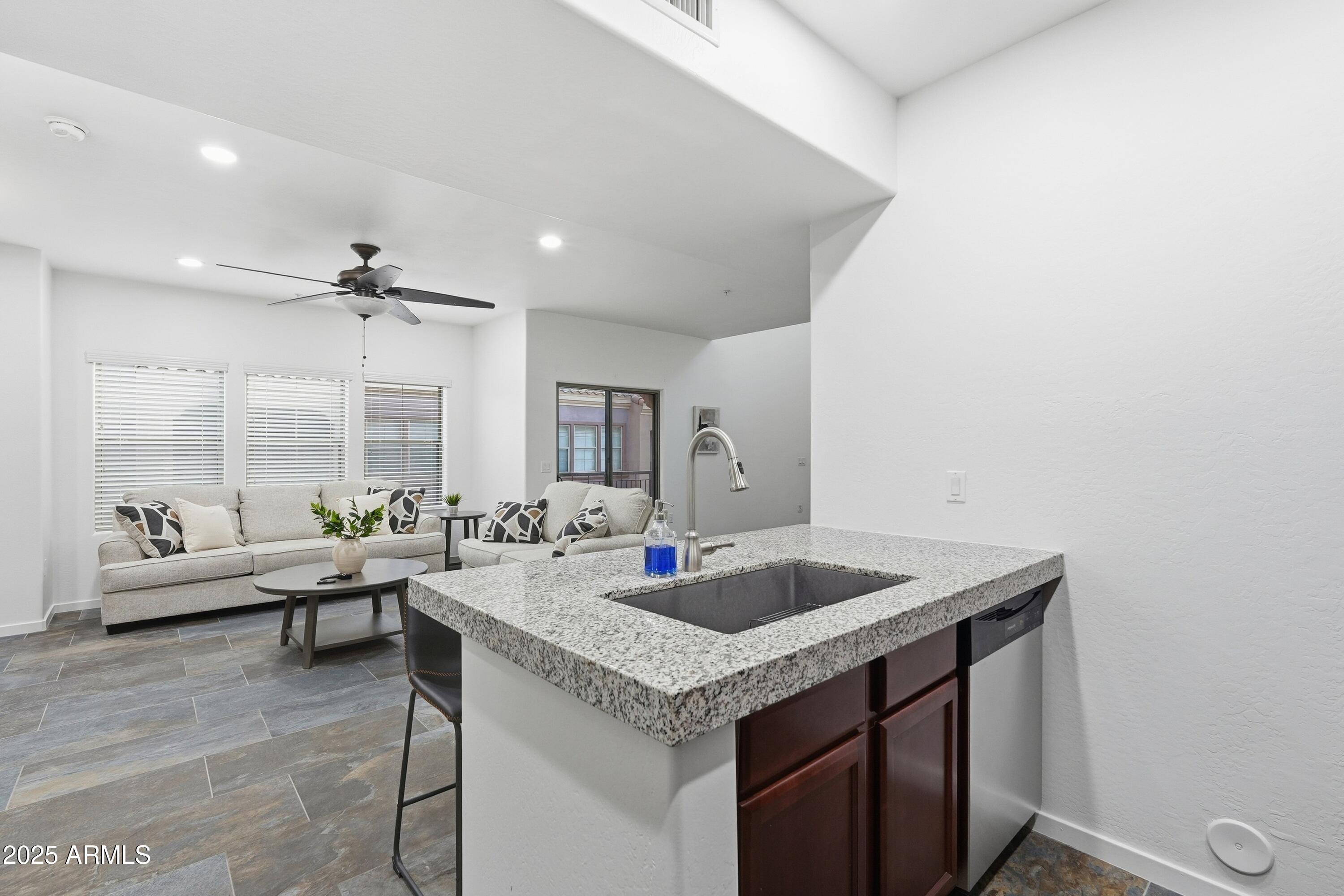 3935 E ROUGH RIDER Road 1140