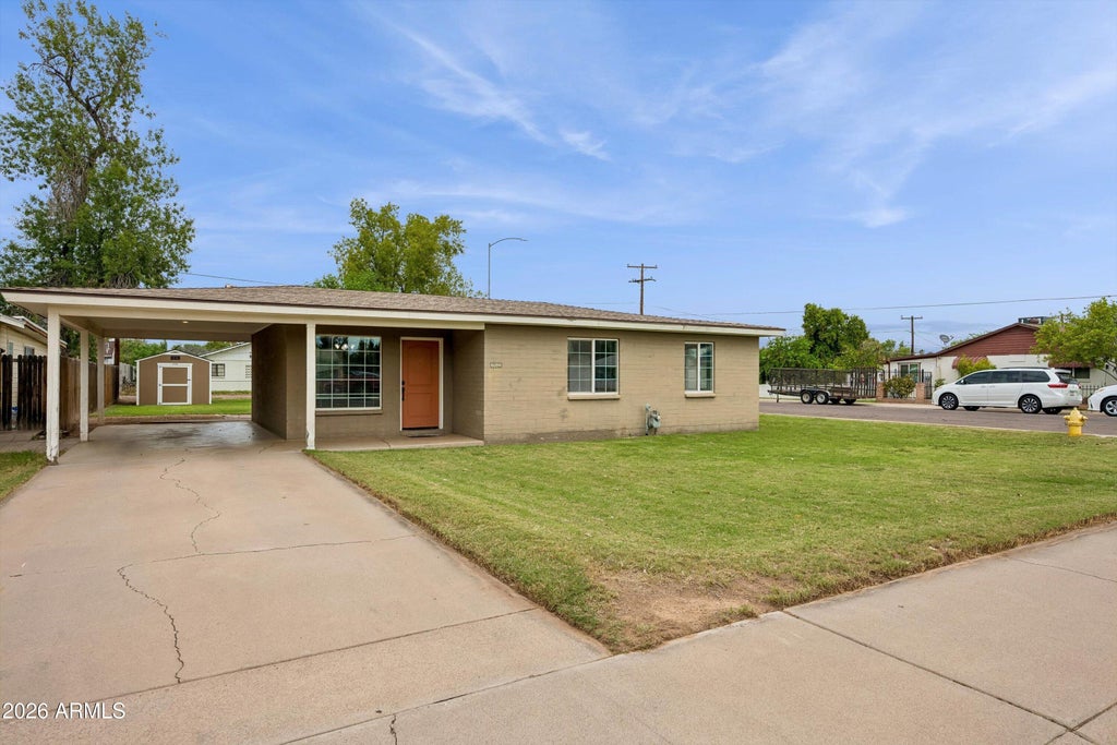 Photo of 1056 E Nielson Avenue, Mesa, AZ 85204 (MLS # 7094394)