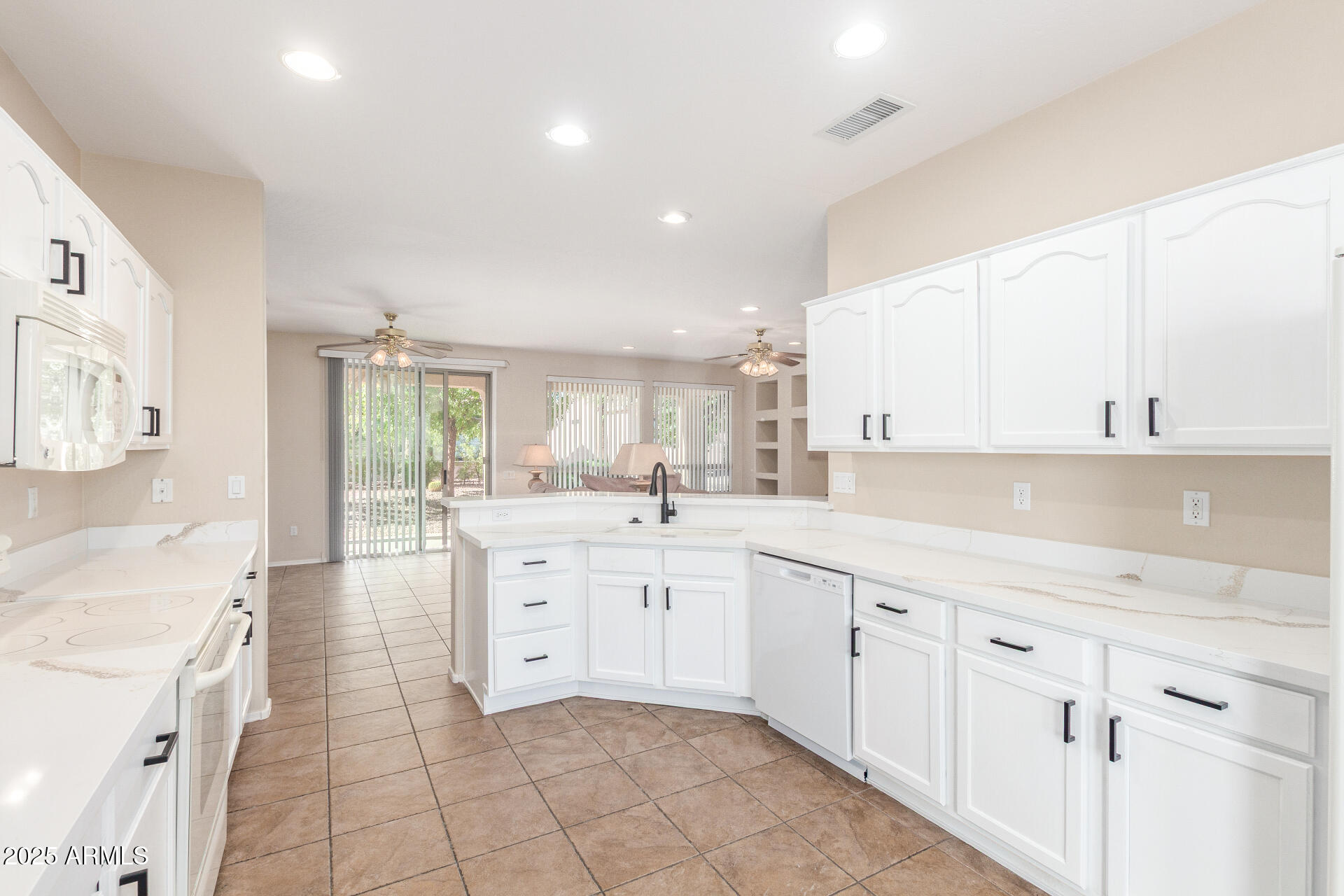 16639 W BAJADA Trail