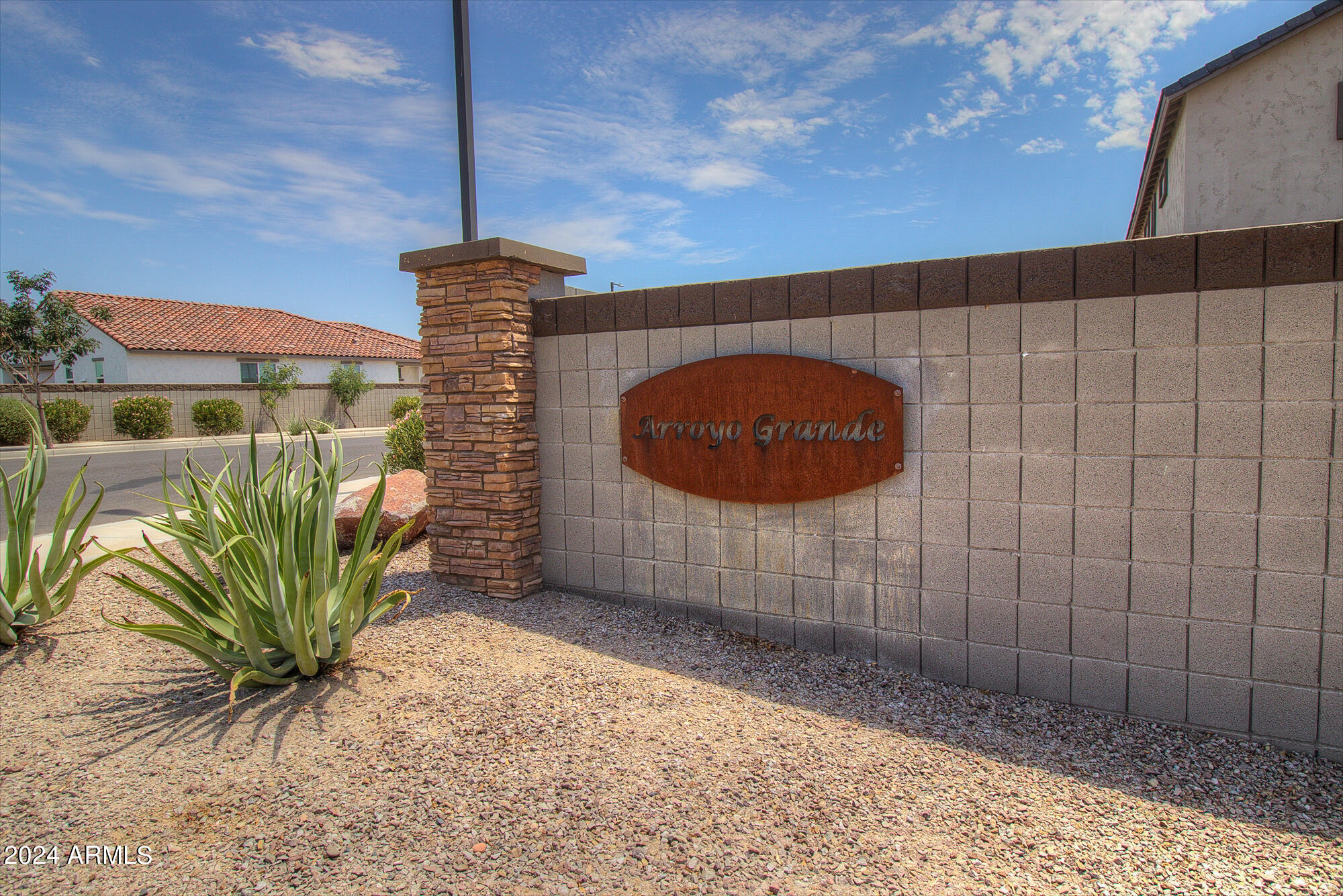 1130 E WESTWOOD Drive
