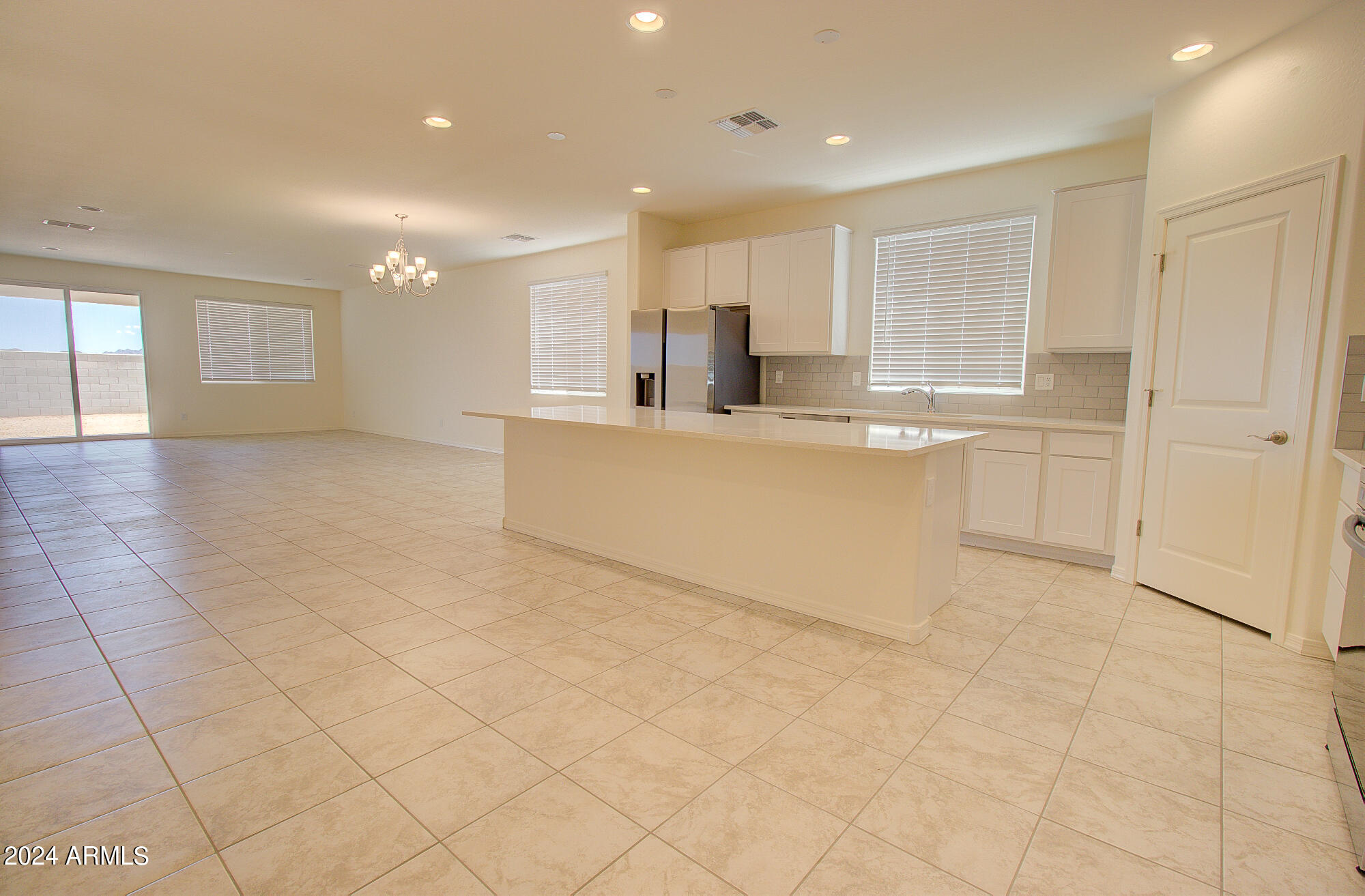 1130 E WESTWOOD Drive