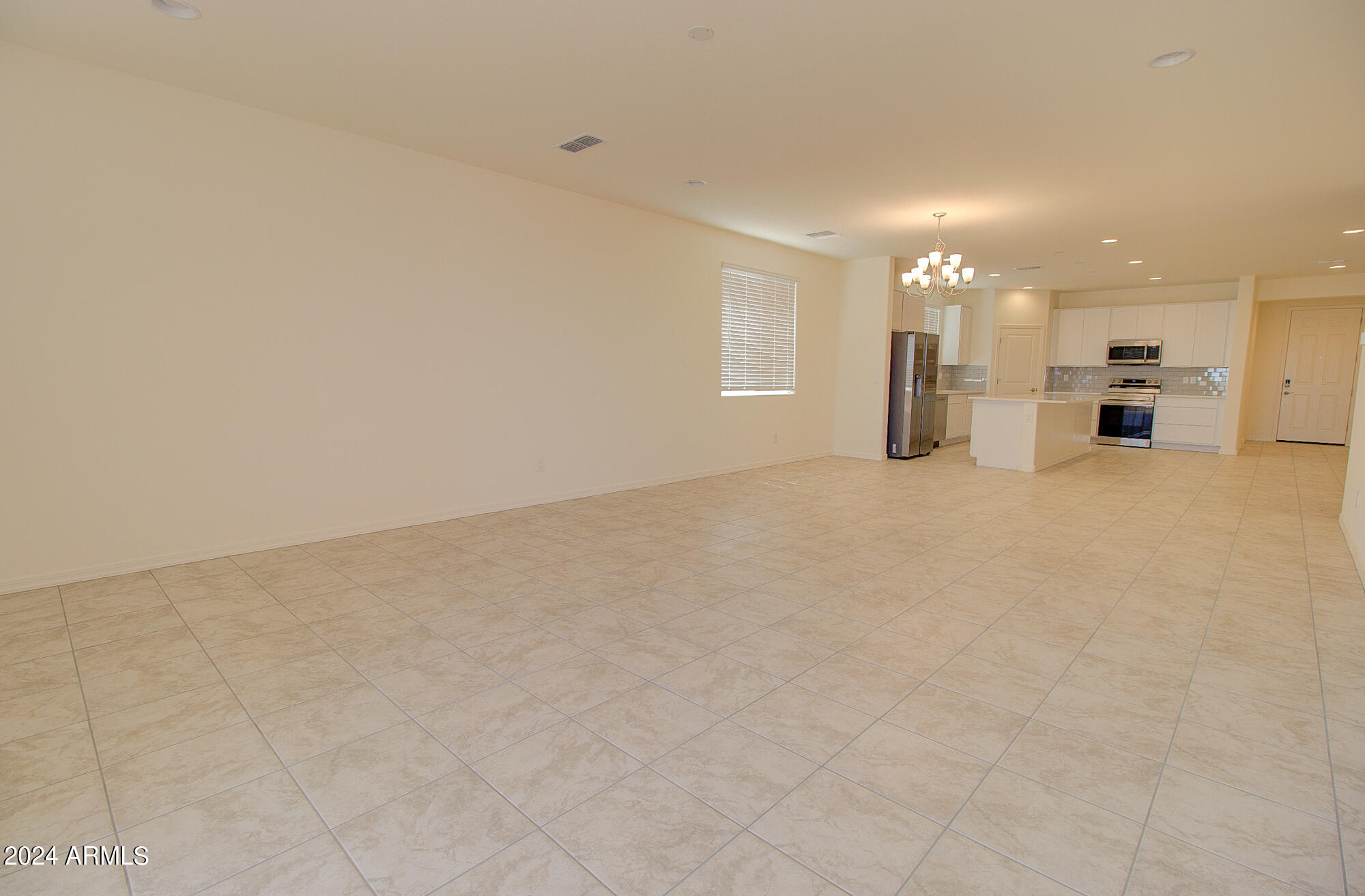 1130 E WESTWOOD Drive