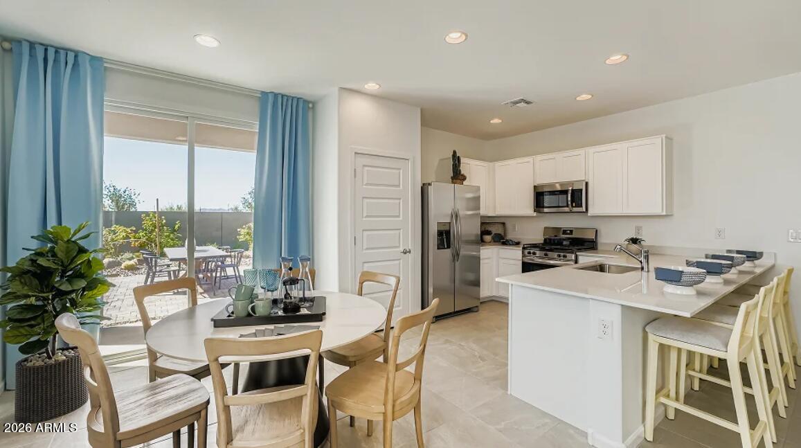 18777 W MAPLEWOOD Drive