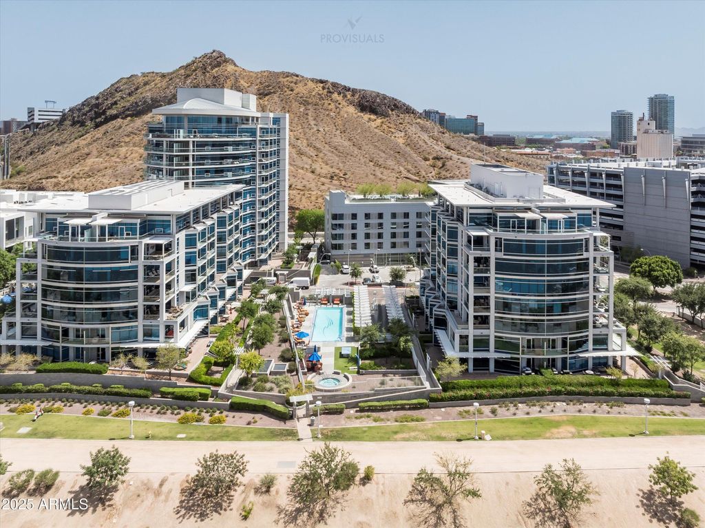 Photo of 140 E Rio Salado Parkway #512, Tempe, AZ 85281 (MLS # 6863320)