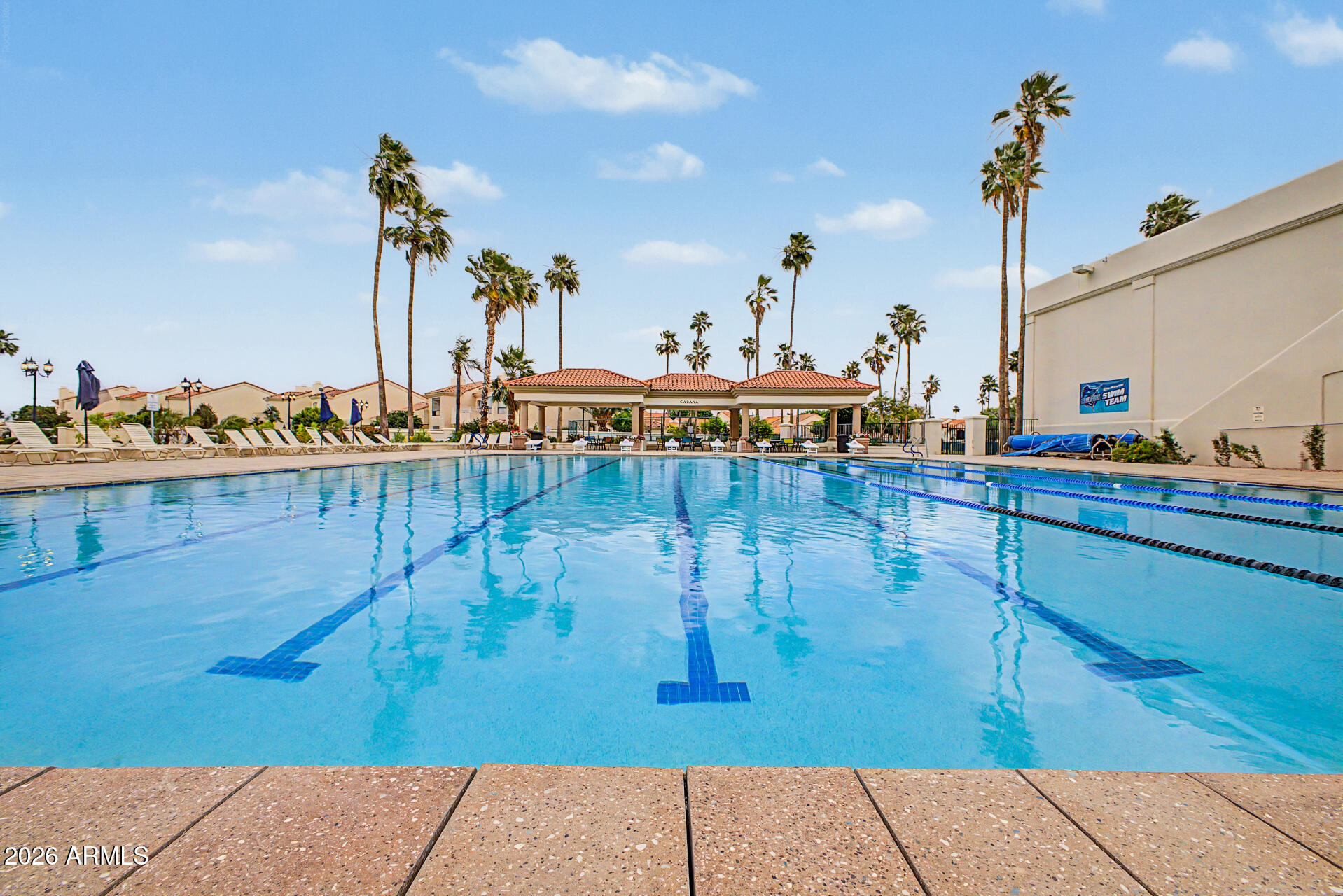 1633 E LAKESIDE Drive 58